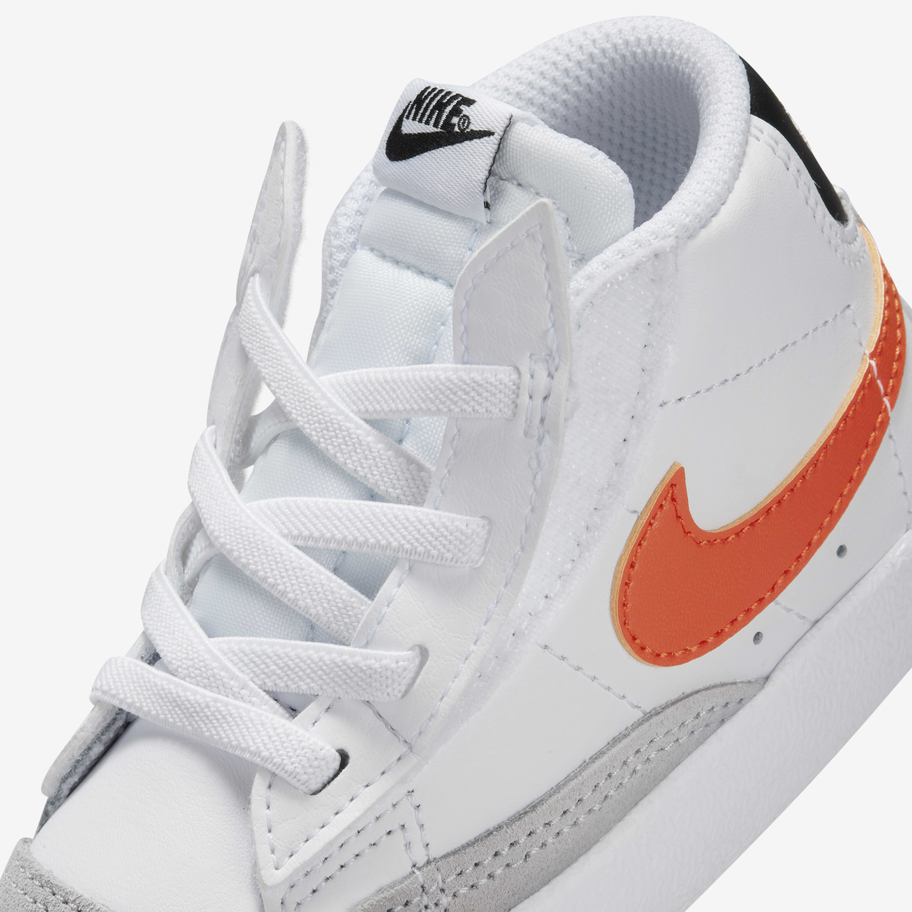 Nike Blazer Mid '77 image number 7