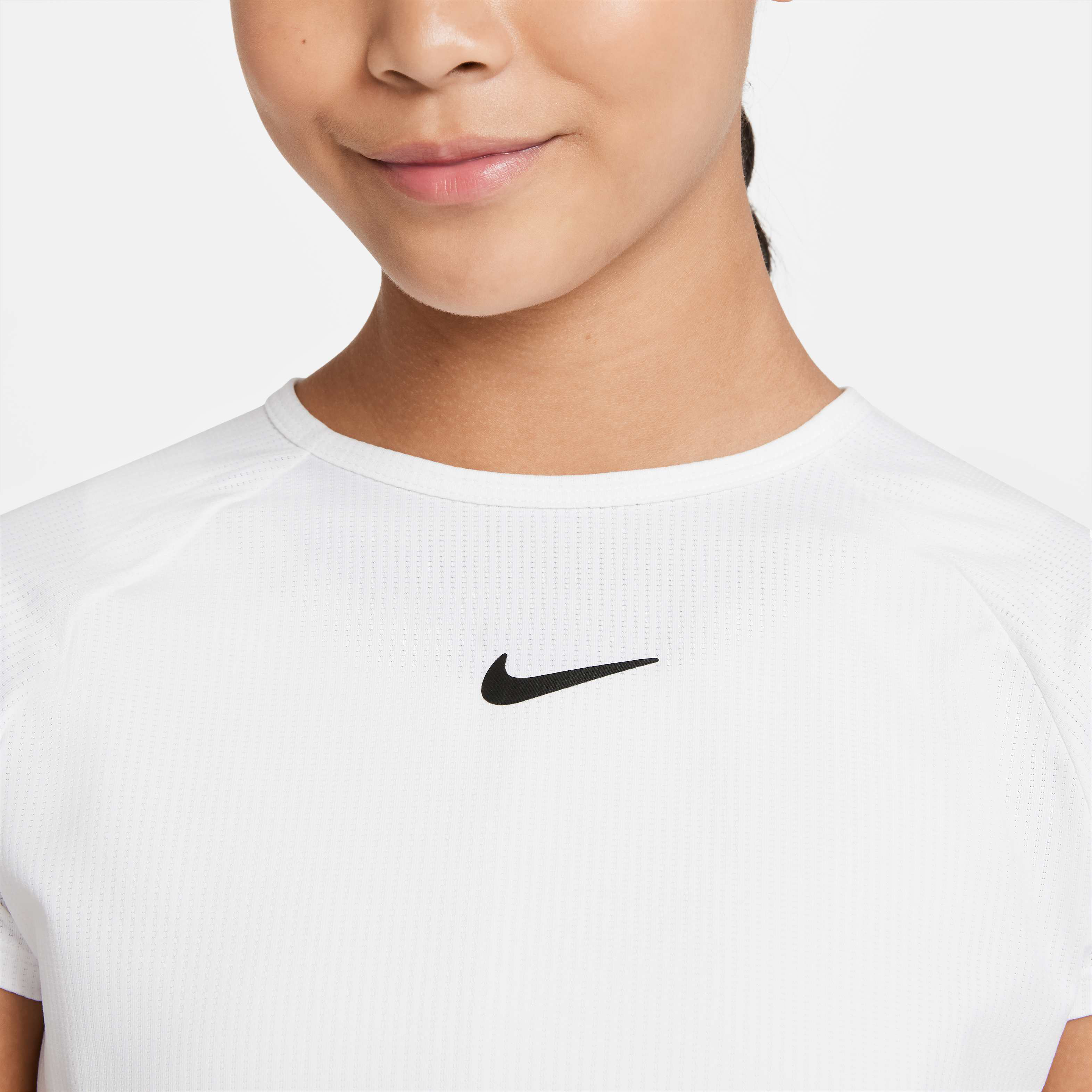 NikeCourt Dri-FIT Victory image number 2