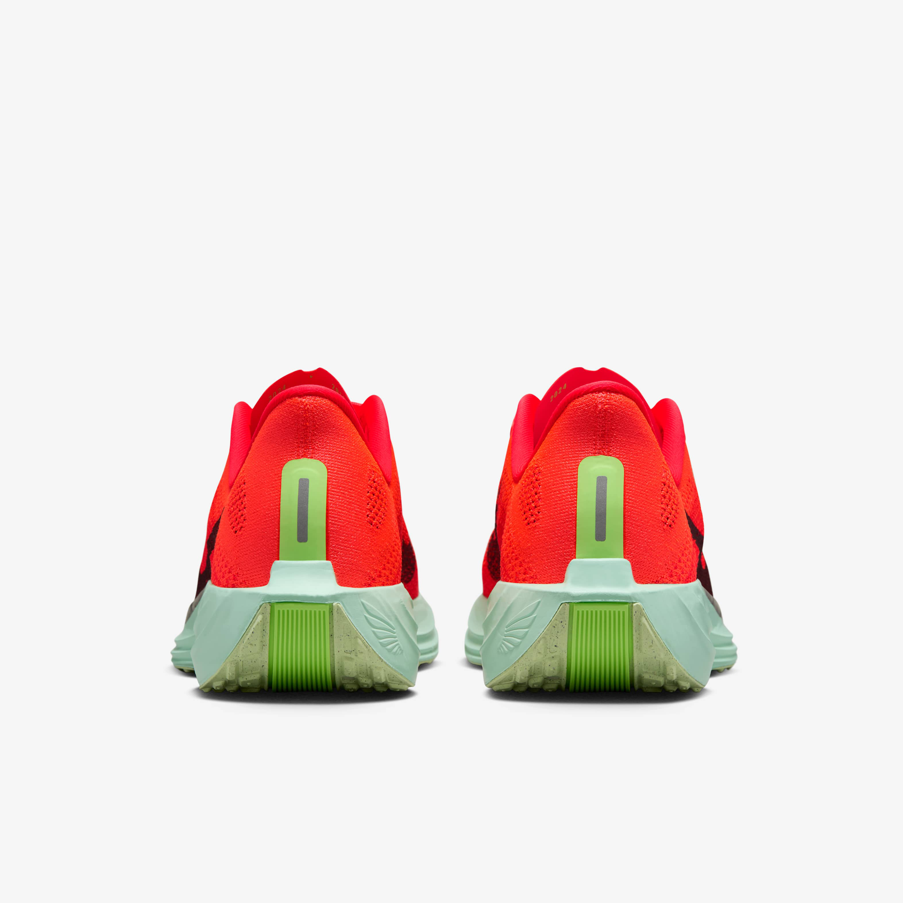 Nike Pegasus Plus image number 5