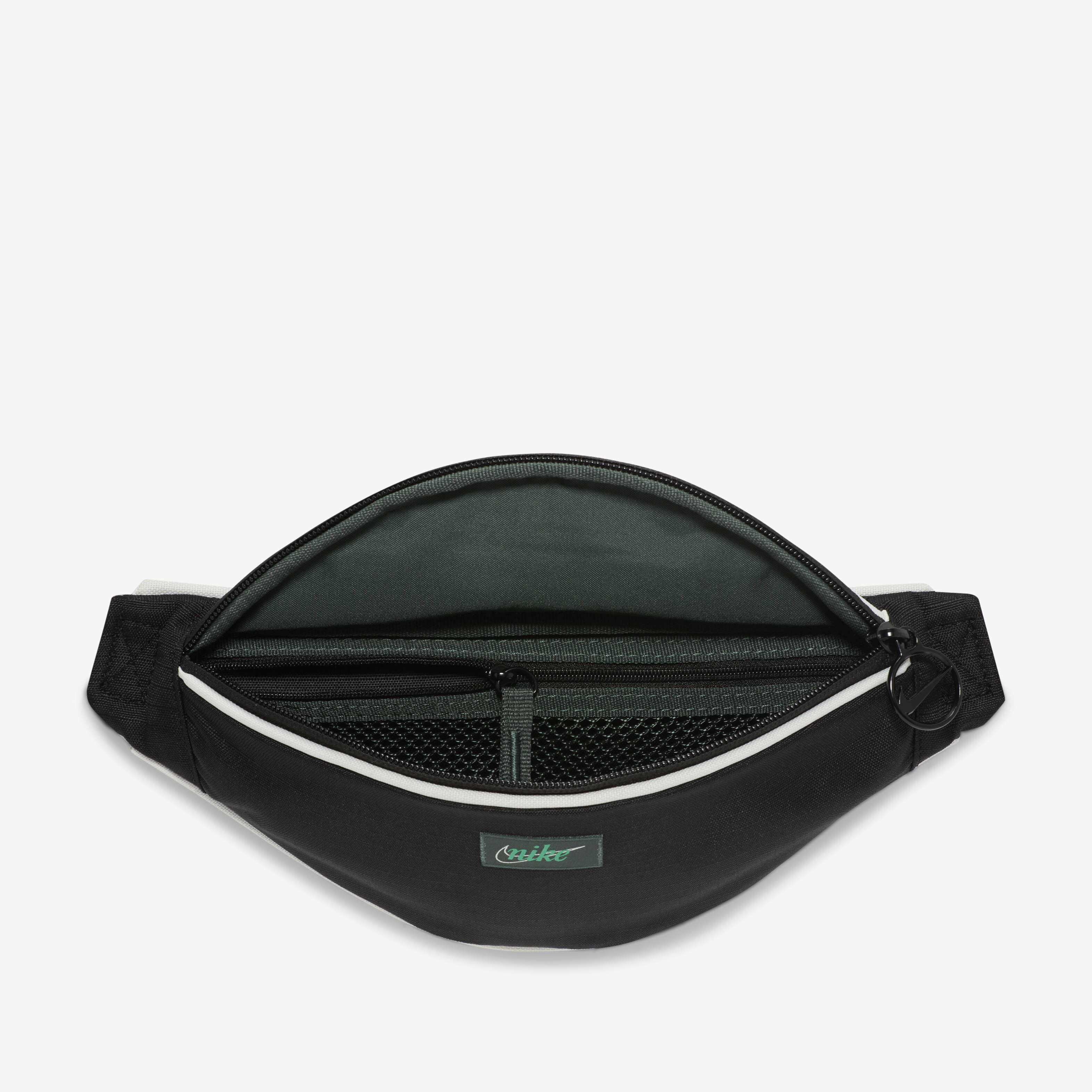 نايكي هيرتيج image number 4