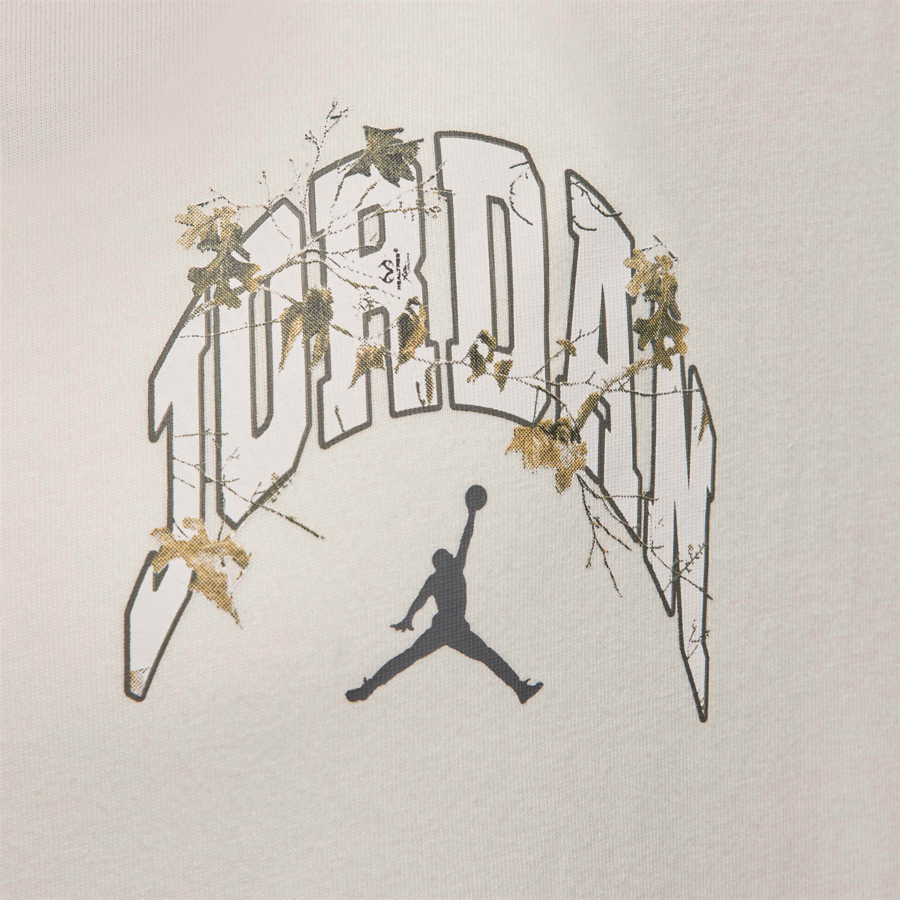 Jordan Brooklyn image number 3