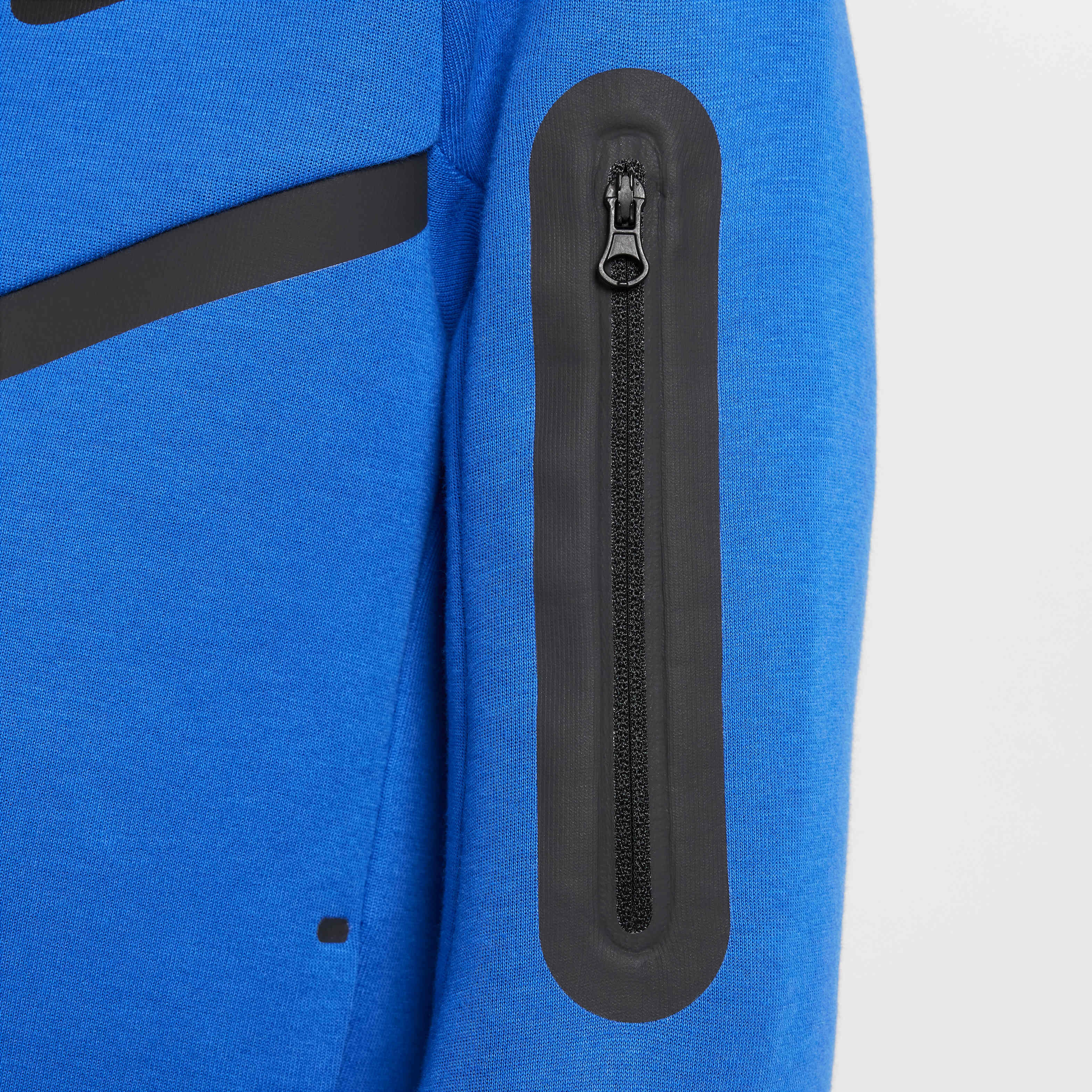 نايكي سبورتسوير تك فليس image number 4