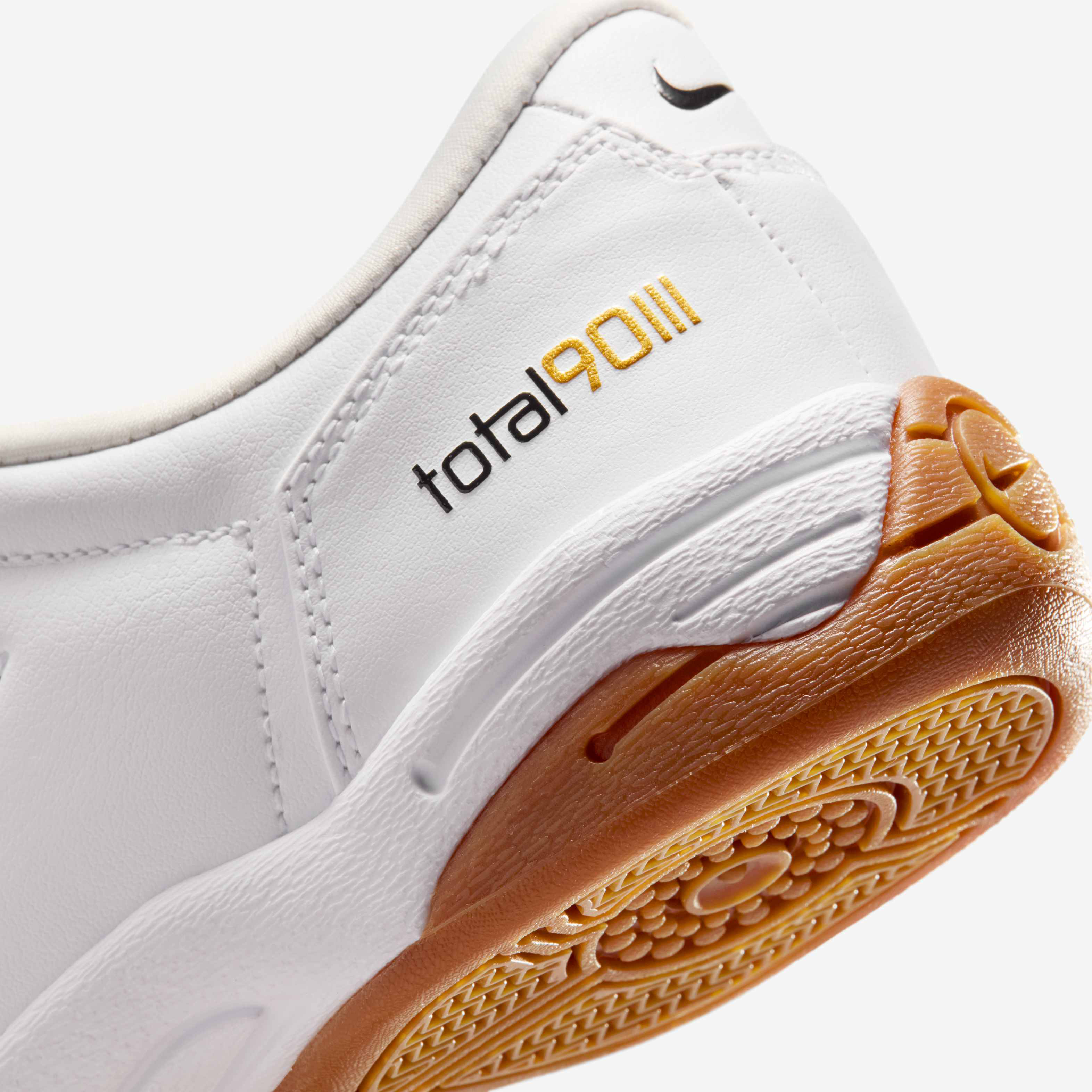 Nike Total90 image number 7