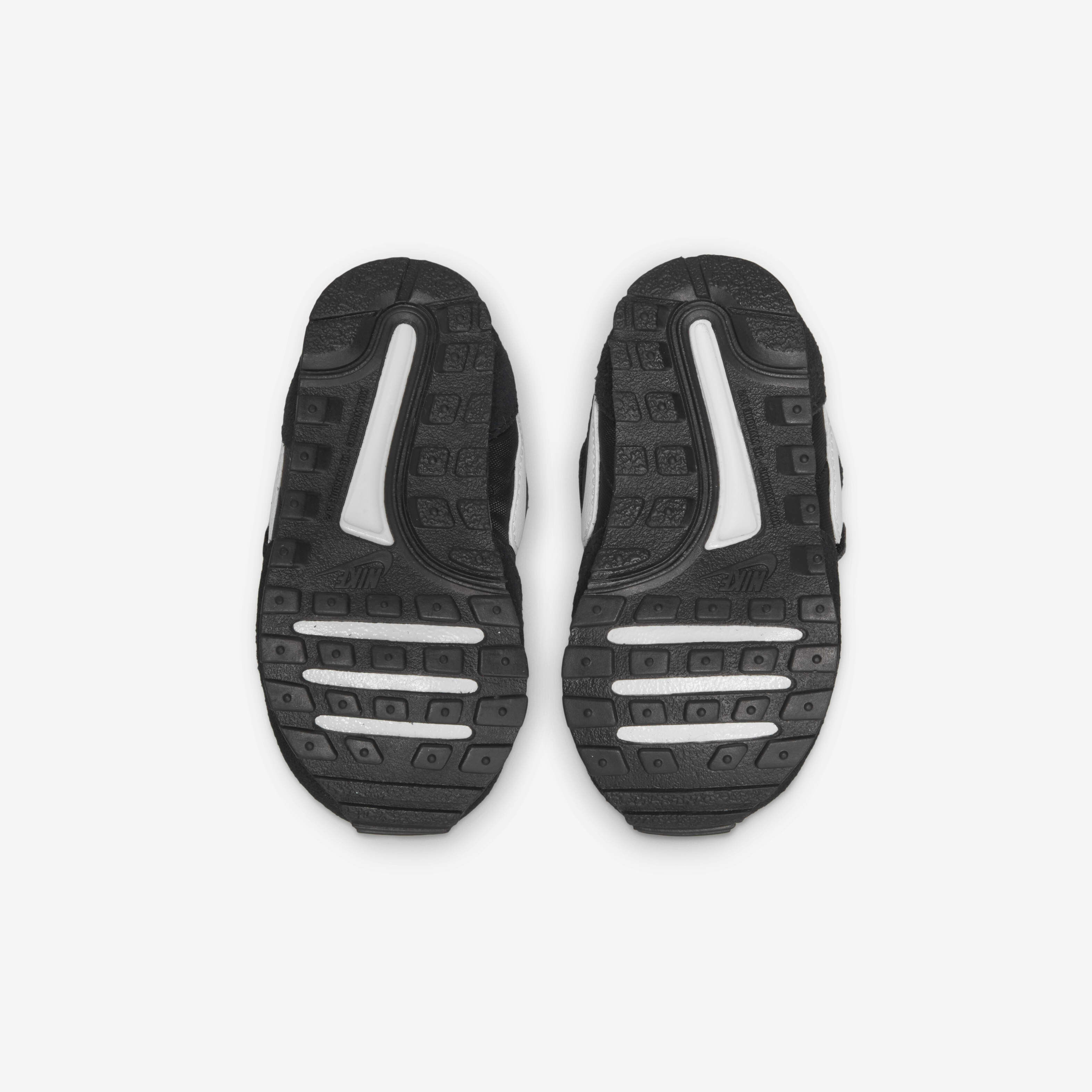 نايكي ام دي فاليانت image number 1