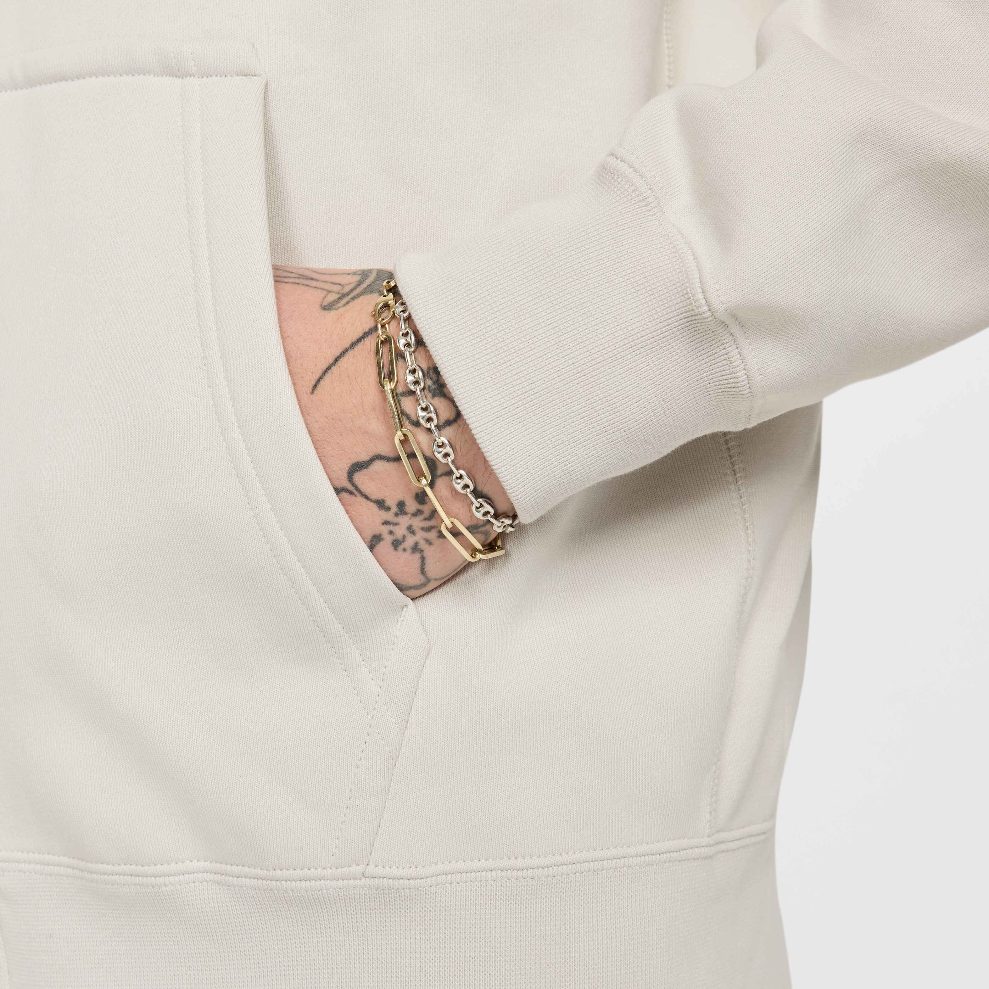 نايكي سولو سووش image number 6