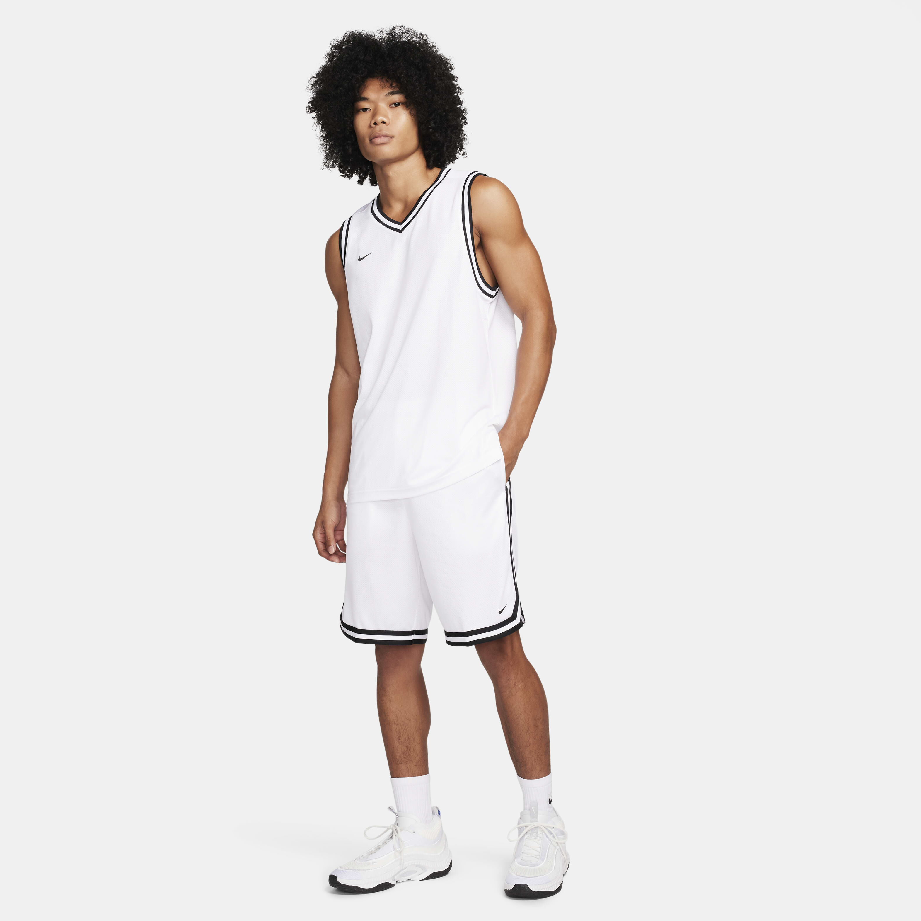 Buy Nike DNA Men s Dri FIT 25.5cm approx. Basketball Shorts Nike Saudi Official