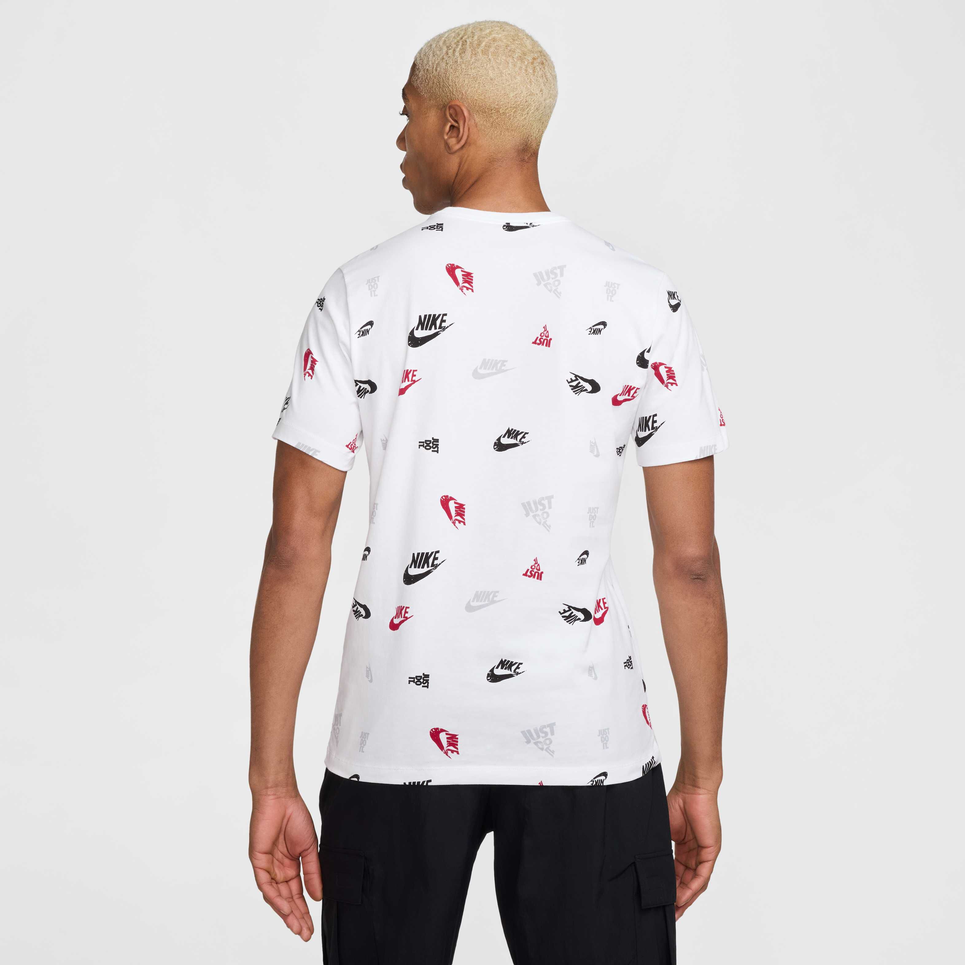 Nike Sportswear image number 1