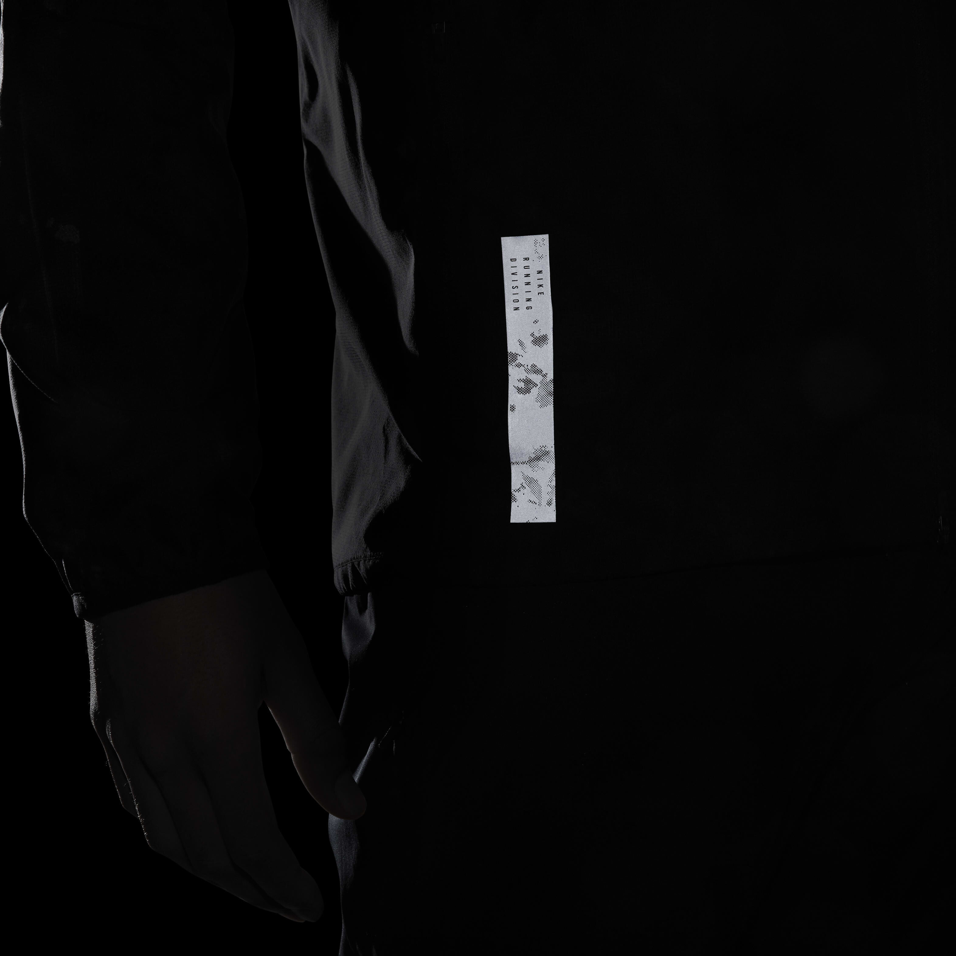 Nike Repel Run Division image number 12