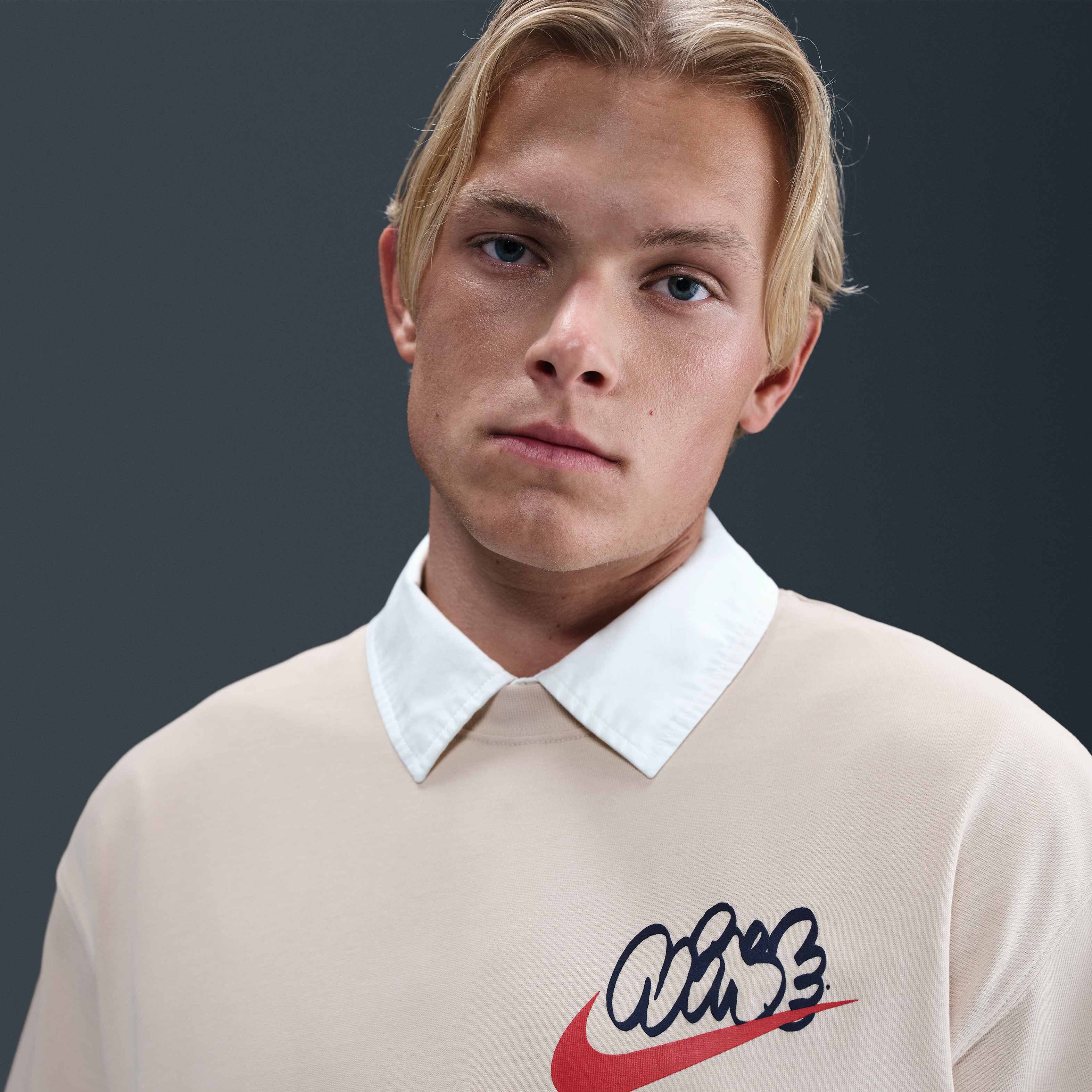 نايكي سولو سووش image number 2