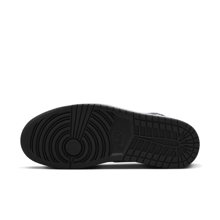 Shop Air Jordan 1 Retro High OG Men s Shoes Nike KSA