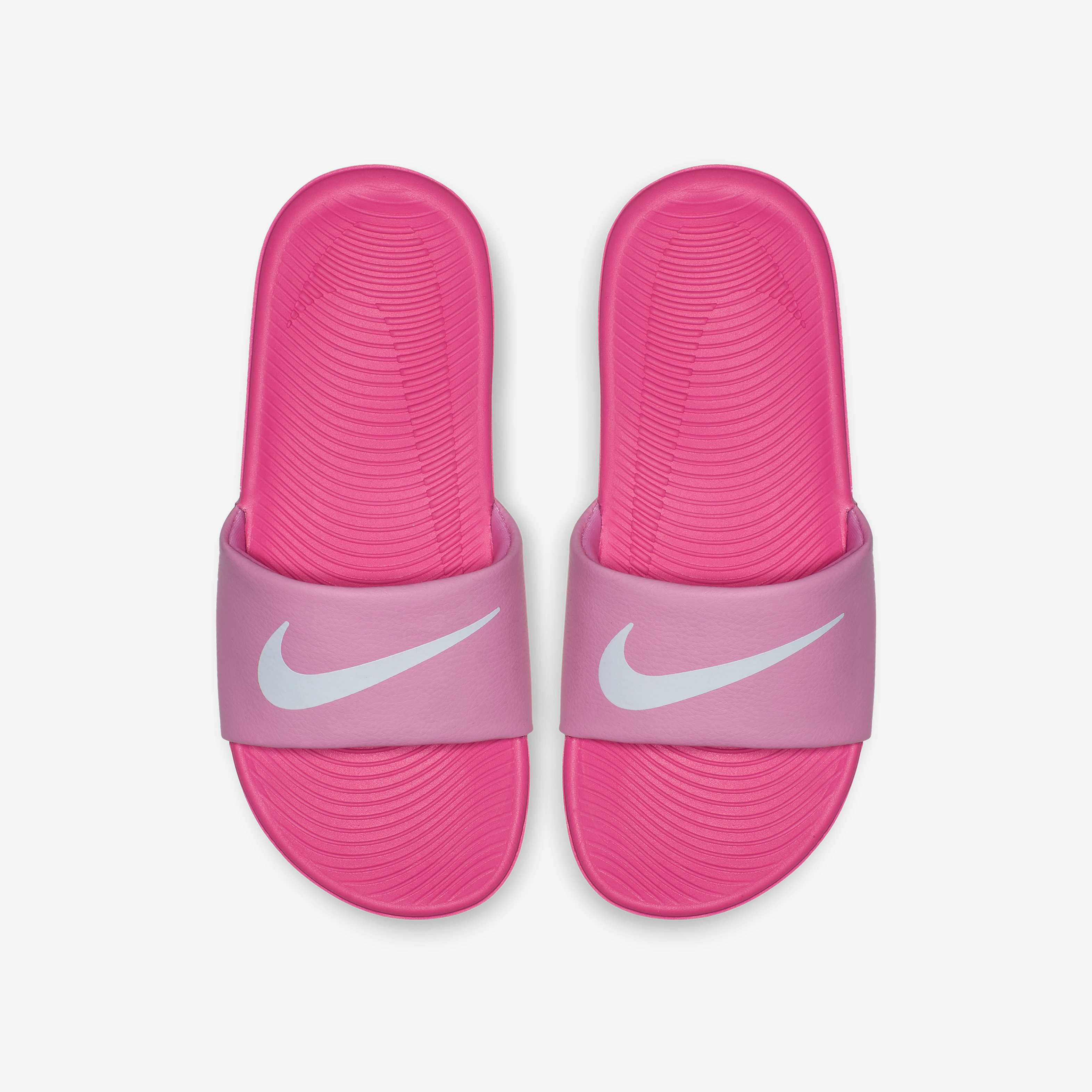 نايكي كاوا image number 3