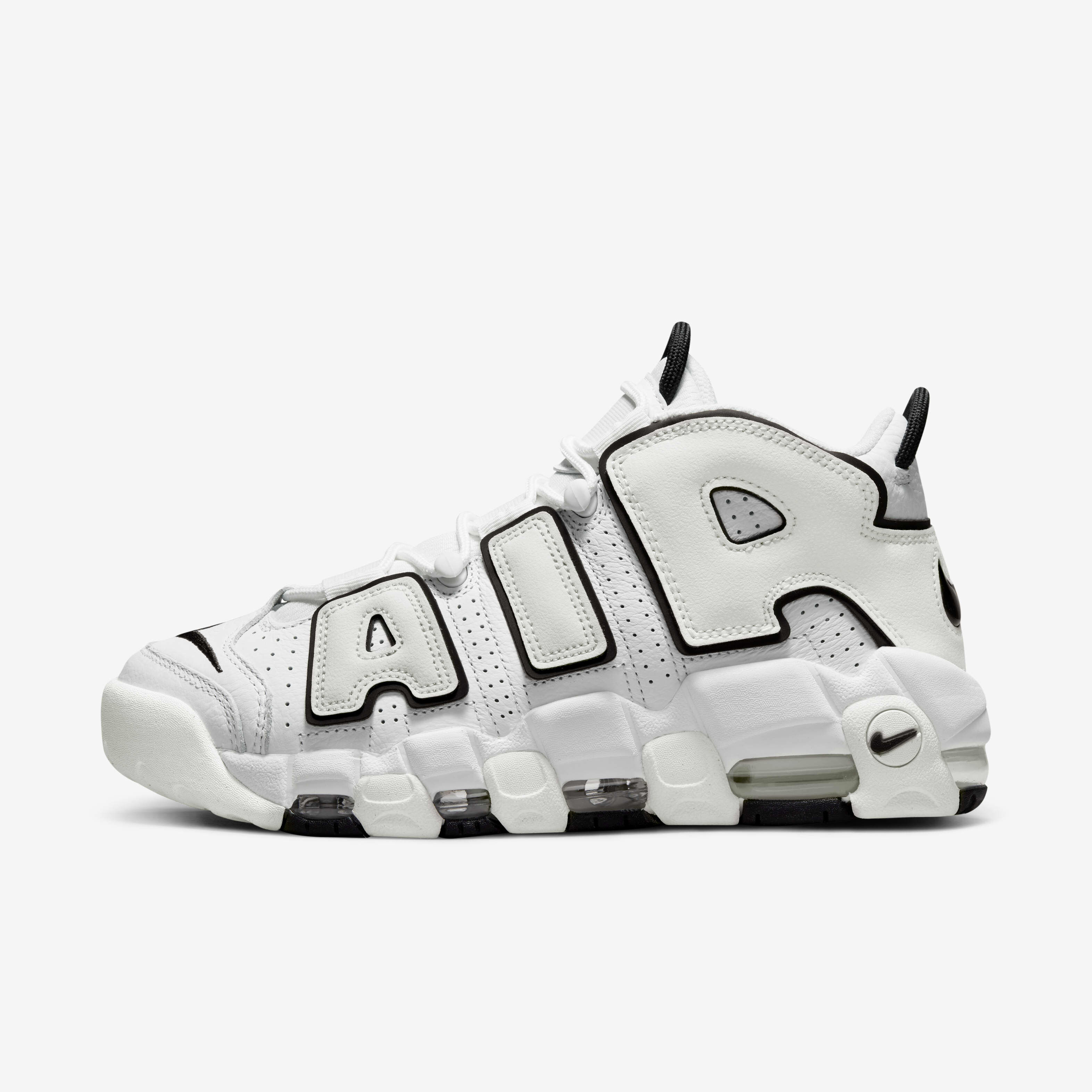 Nike uptempo basketball shoes 2025
