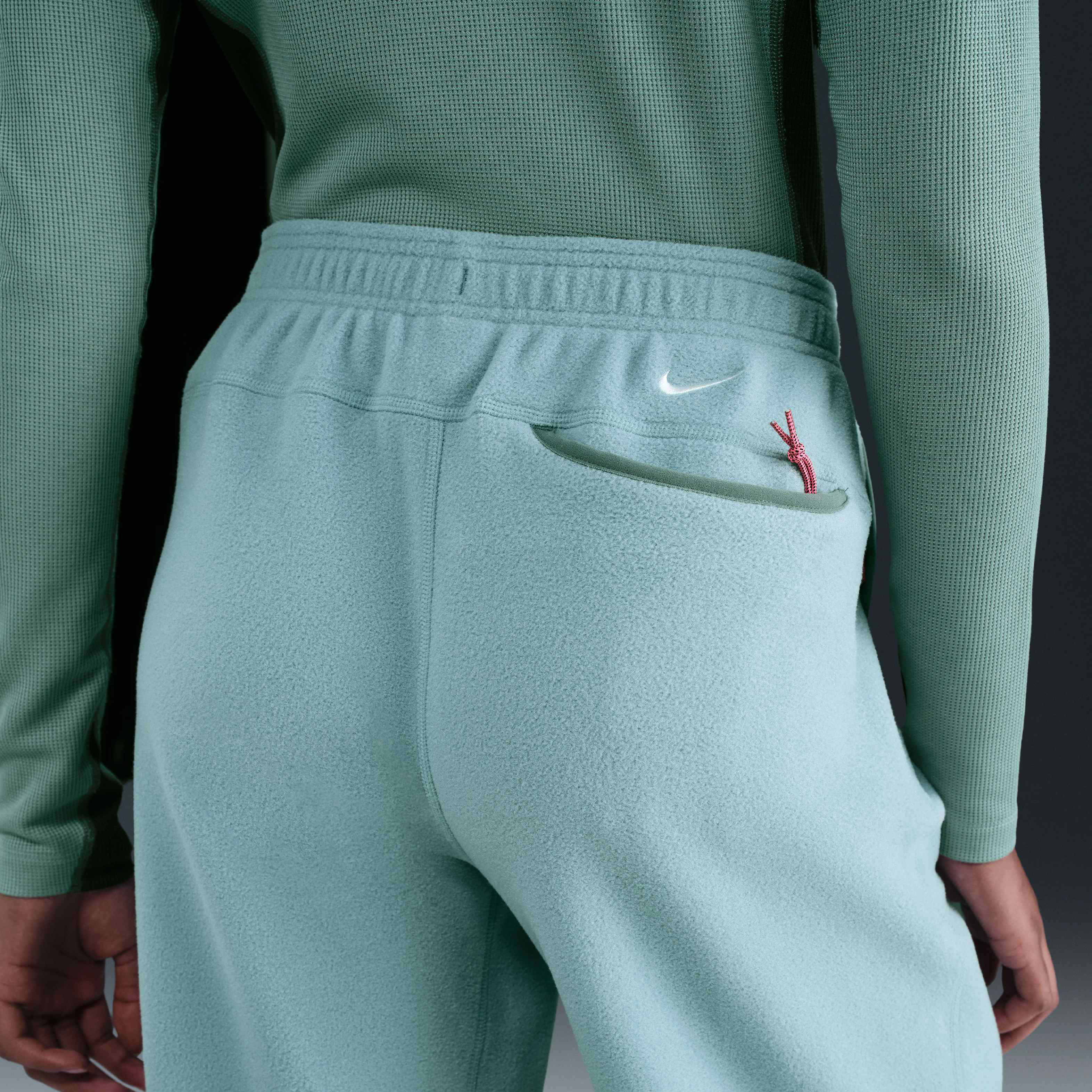 Nike ACG 'Wolf Tree' image number 2