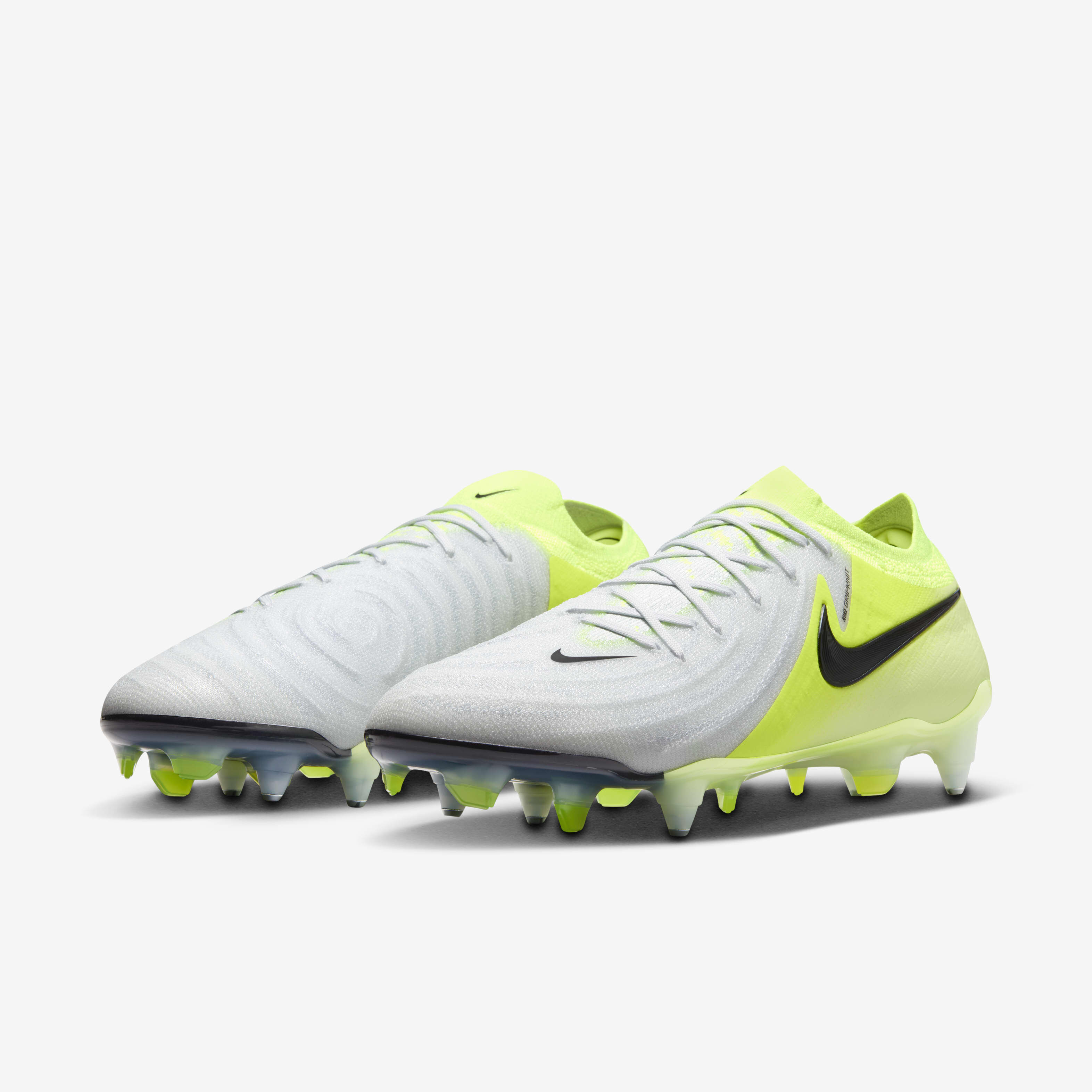 Buy Nike Phantom GX 2 Elite SG Low Top Football Boot Nike Saudi Official