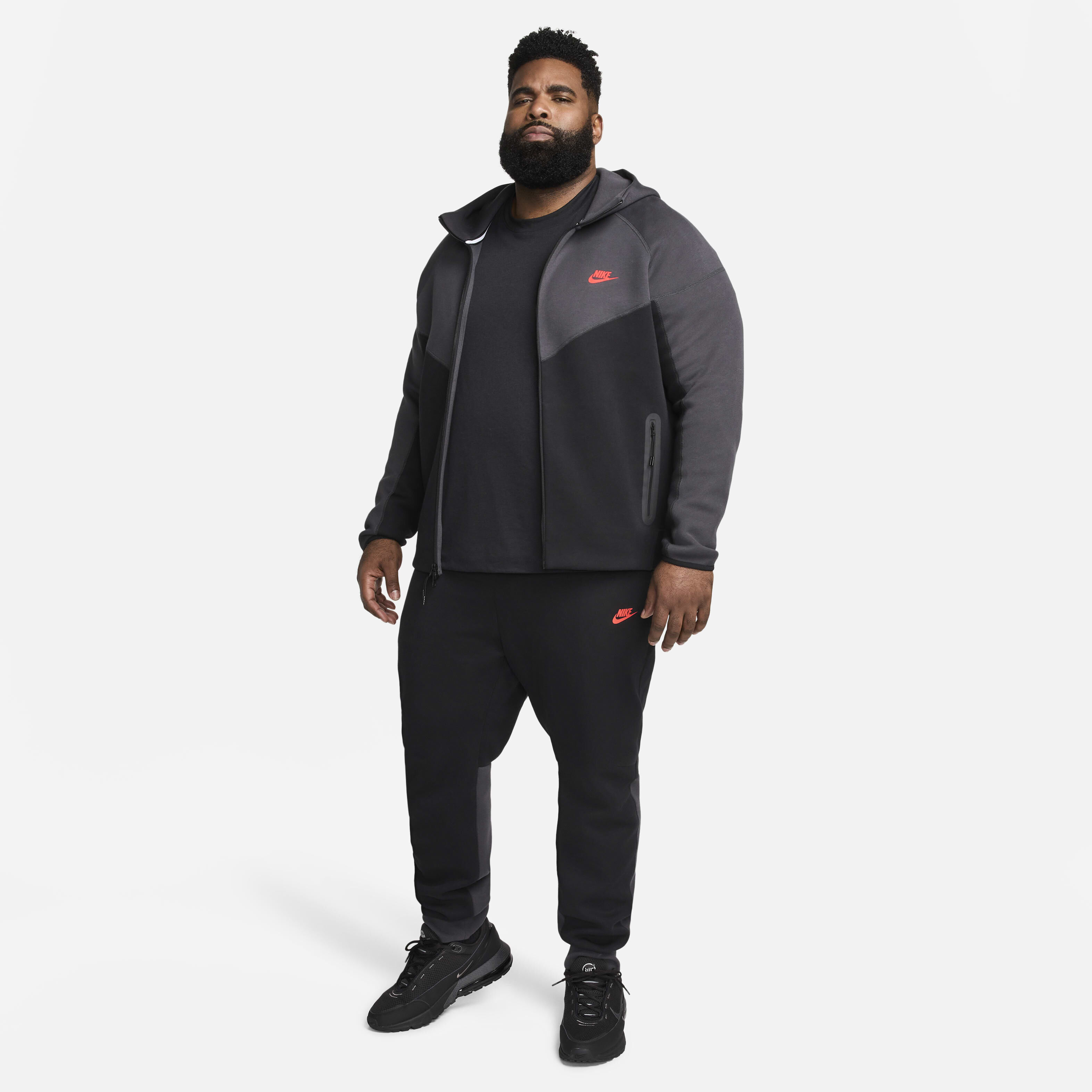 Buy Nike Sportswear Tech Fleece Men s Joggers Nike Saudi Official