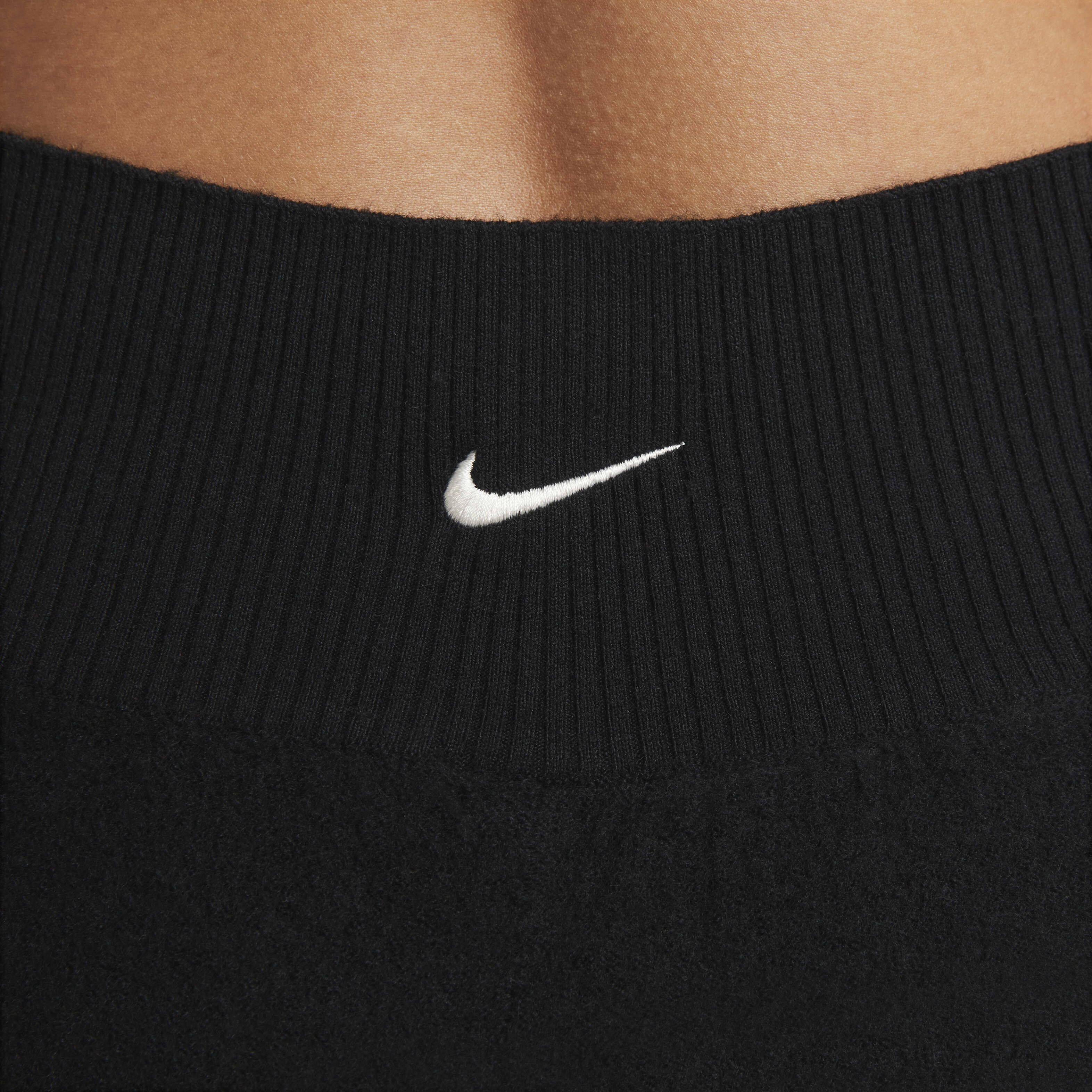 نايكي يوغا ثيرما-فت ايه دي في image number 2