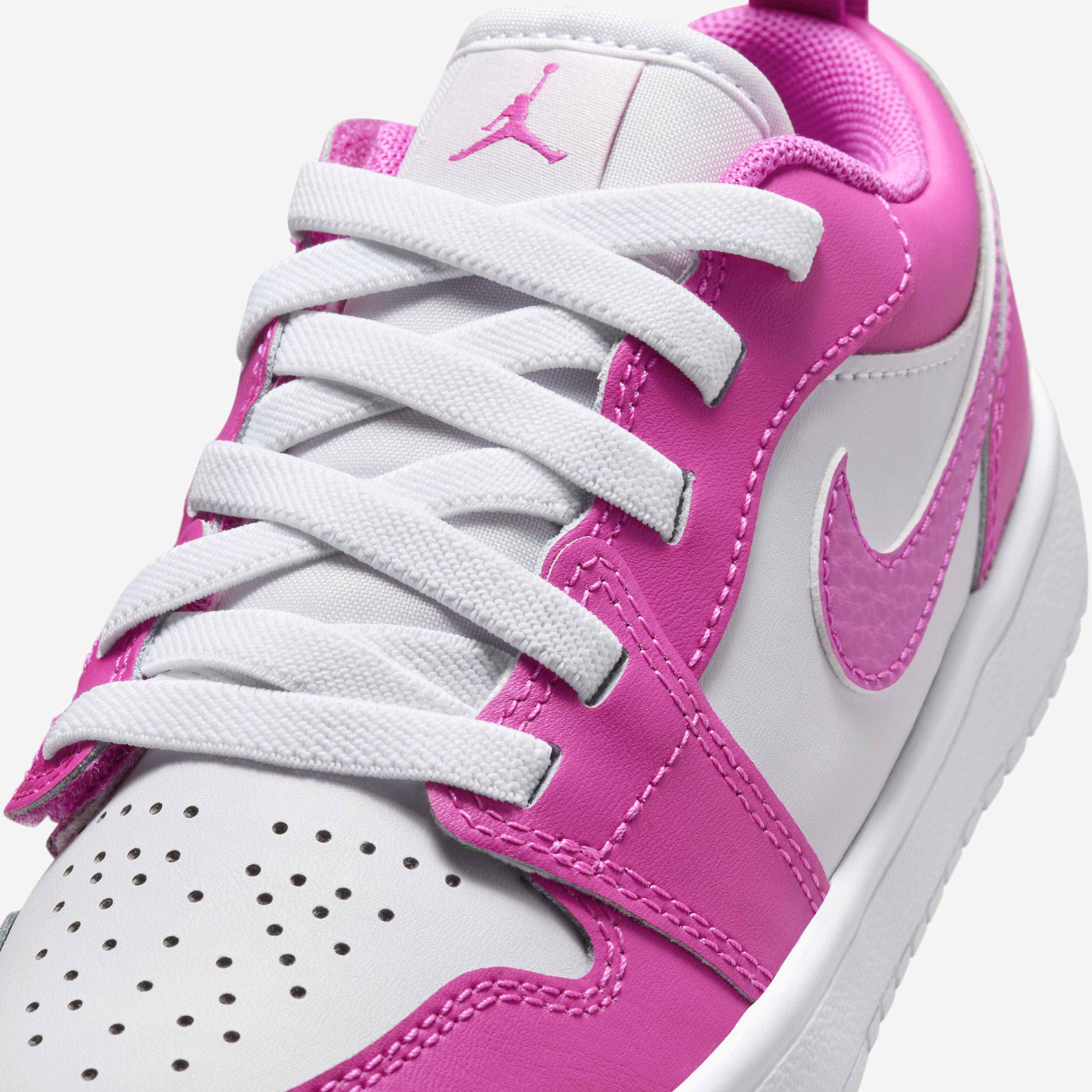 جوردن 1 لو الت image number 6