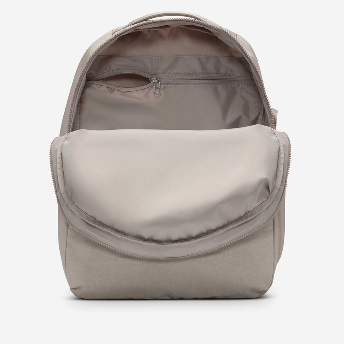 نايكي أورا image number 3 نايكي أورا image number 3