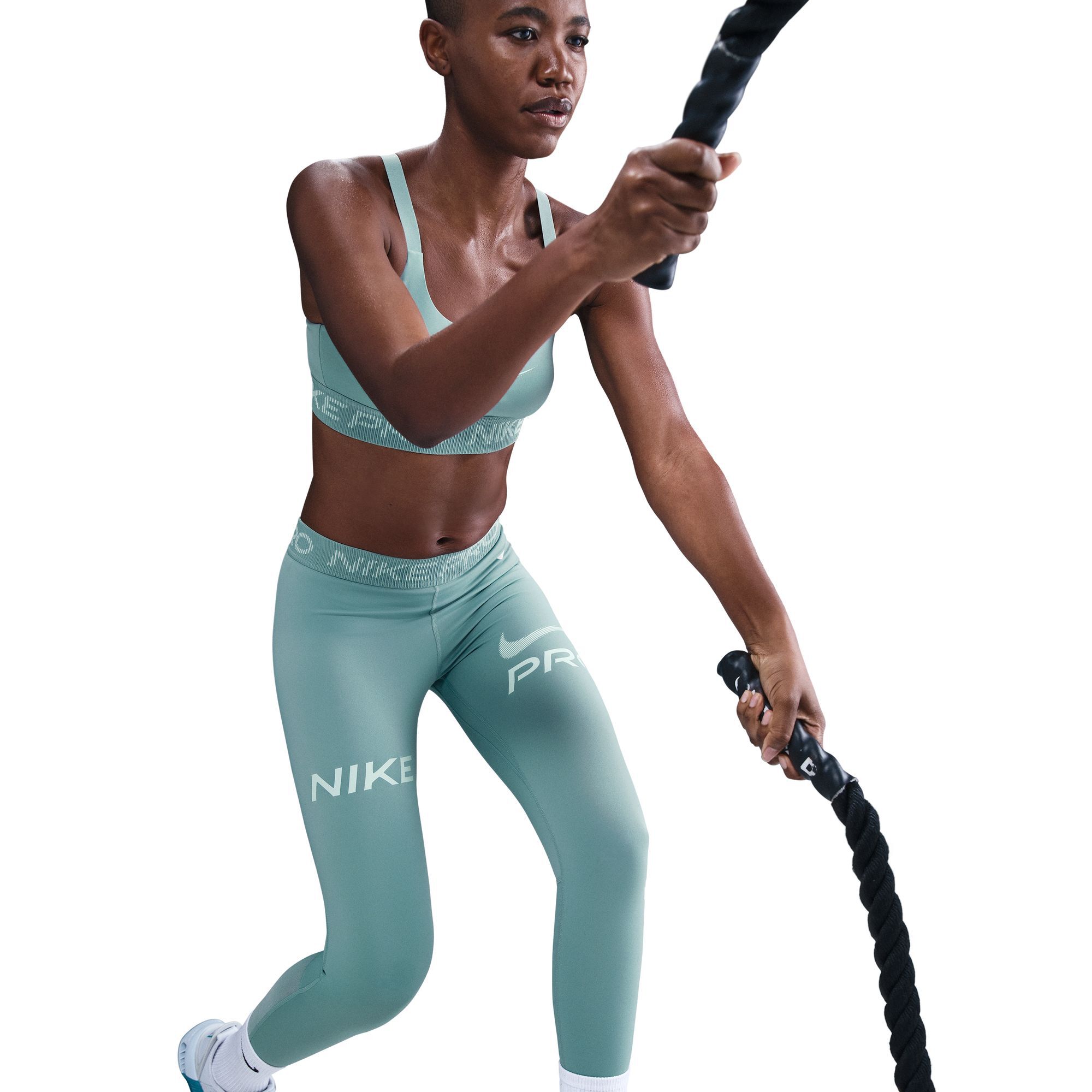 Nike Pro image number 6