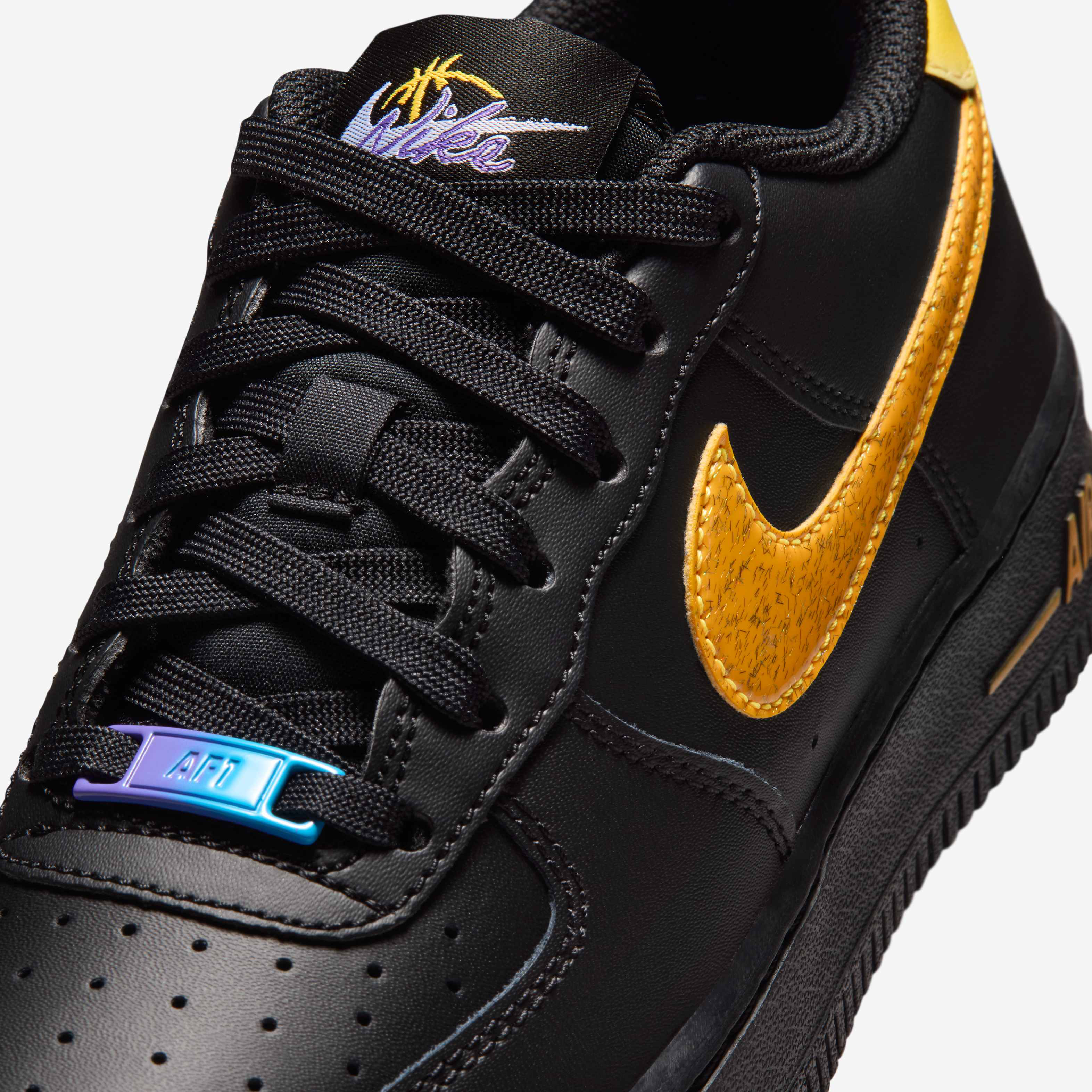 Nike Air Force 1 image number 6