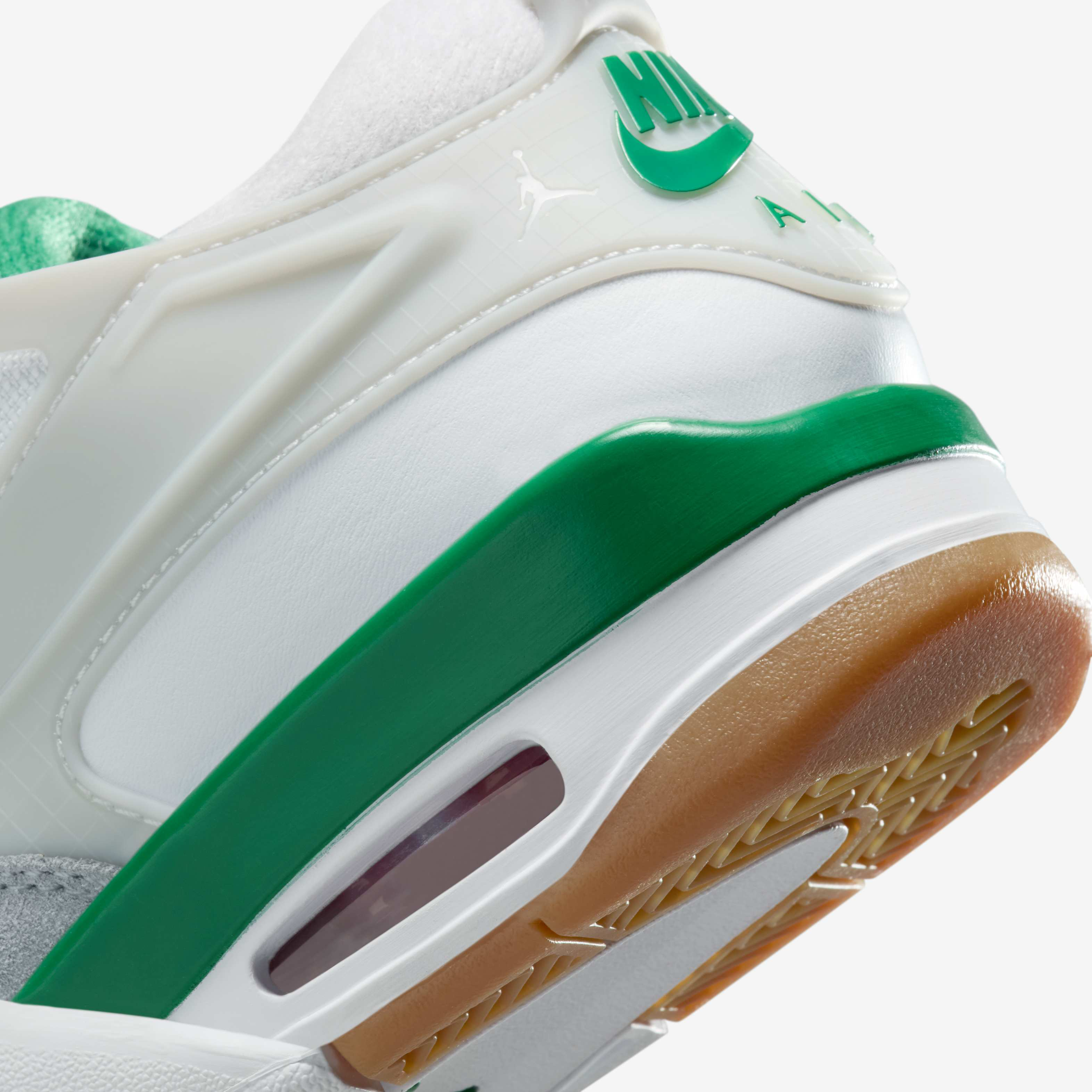 Air Jordan 4 RM image number 7