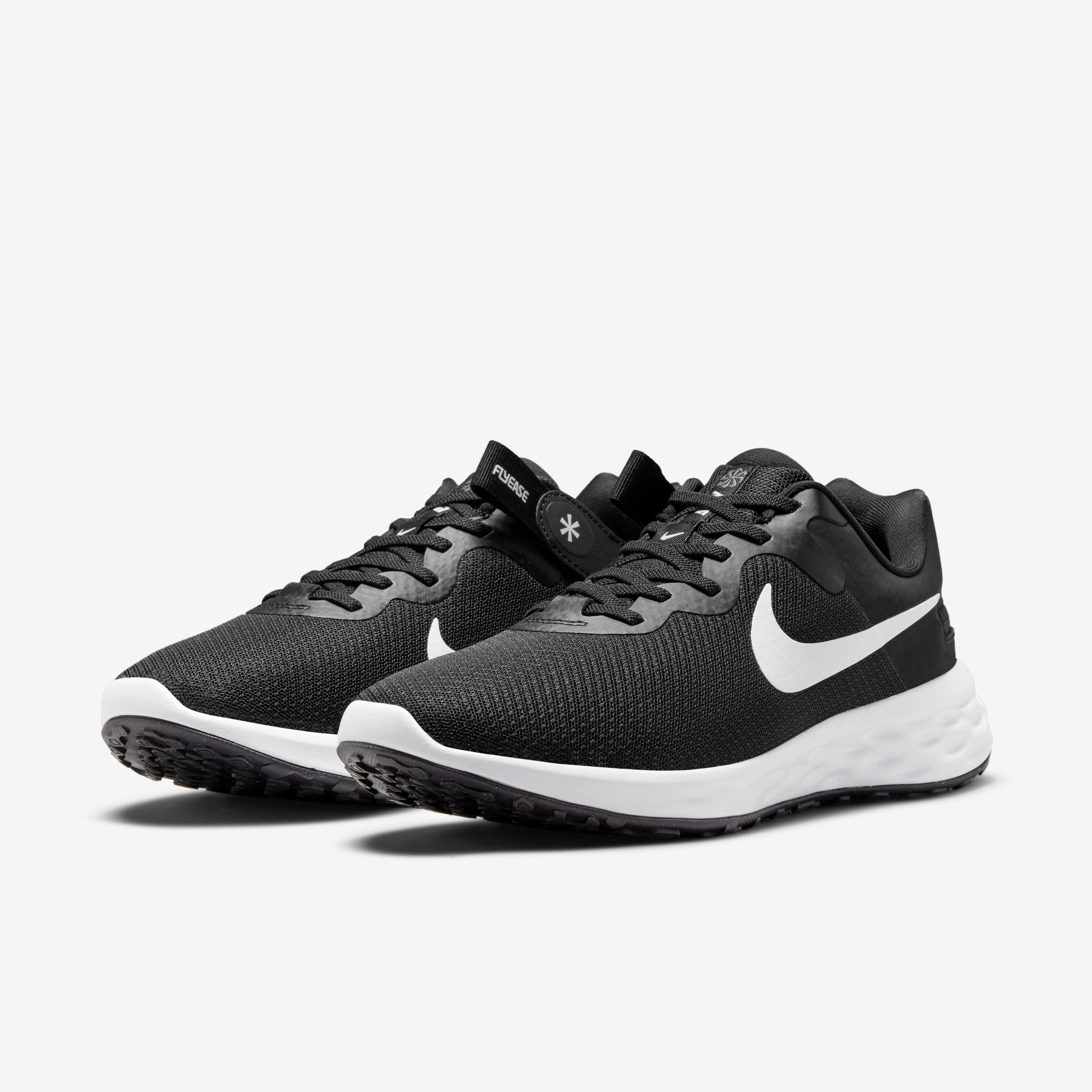 nike revolution 4 flyease amazon