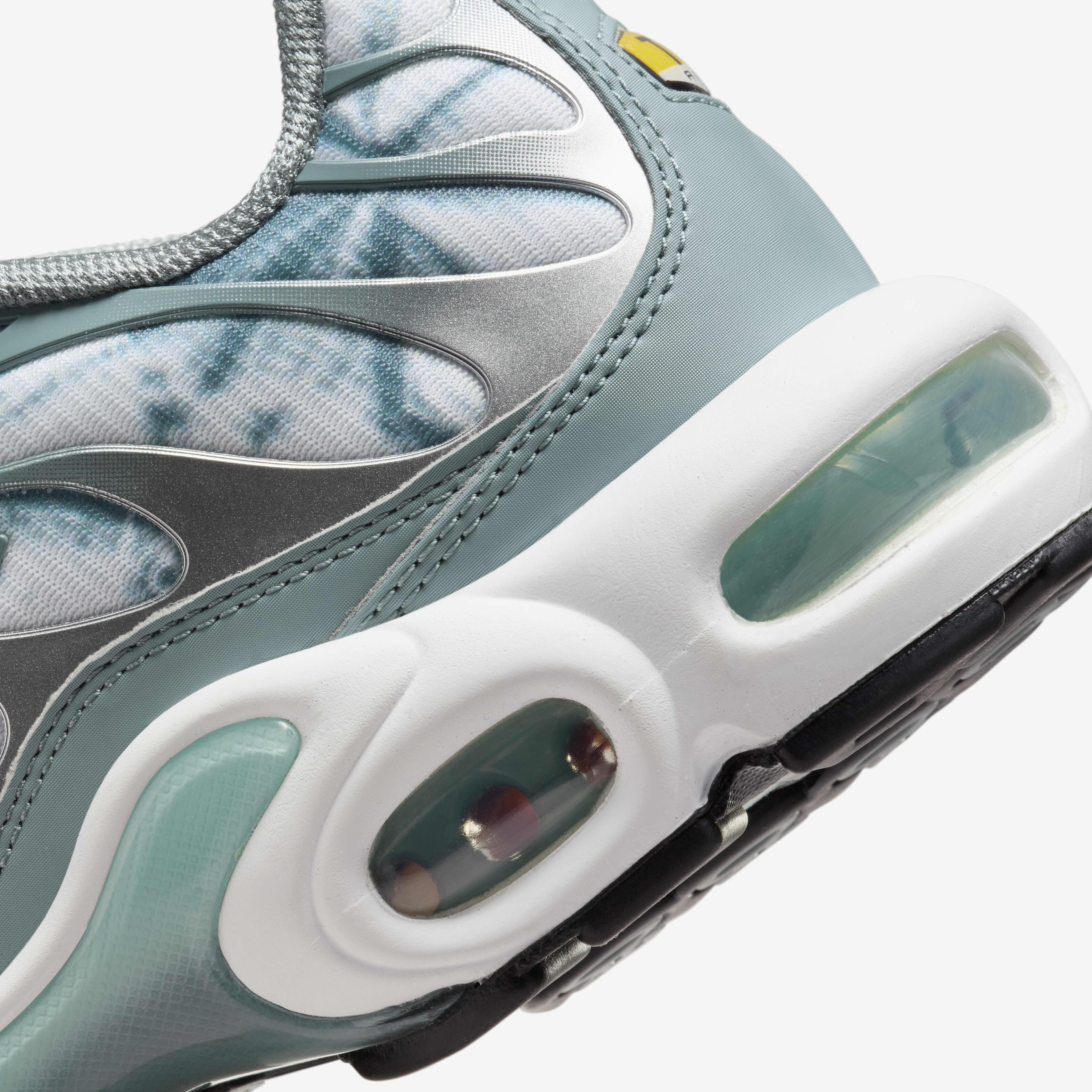 Air max plus palm tree shop