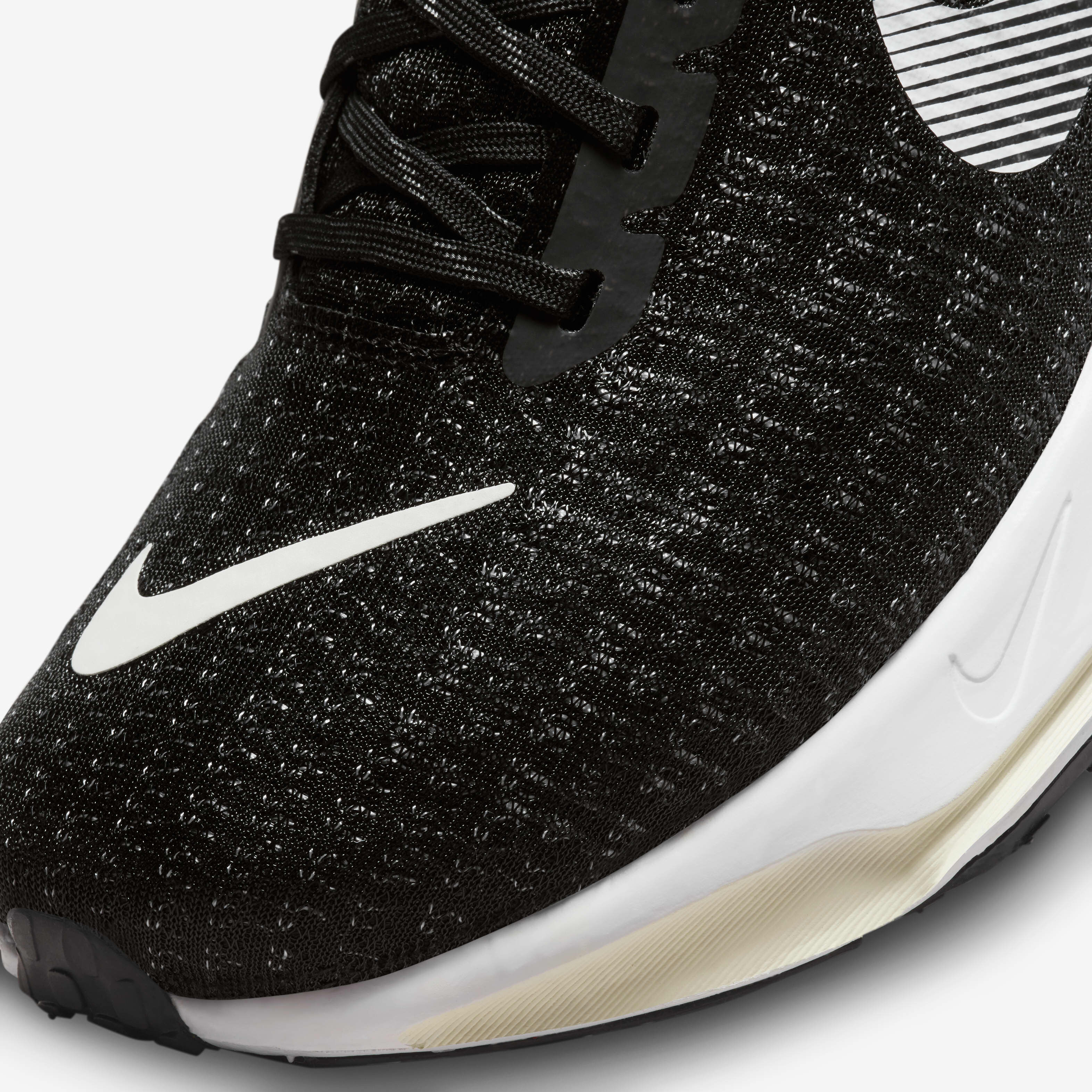 Buy Nike Invincible 3 Men s Road Running Shoes Extra Wide Nike Saudi Official