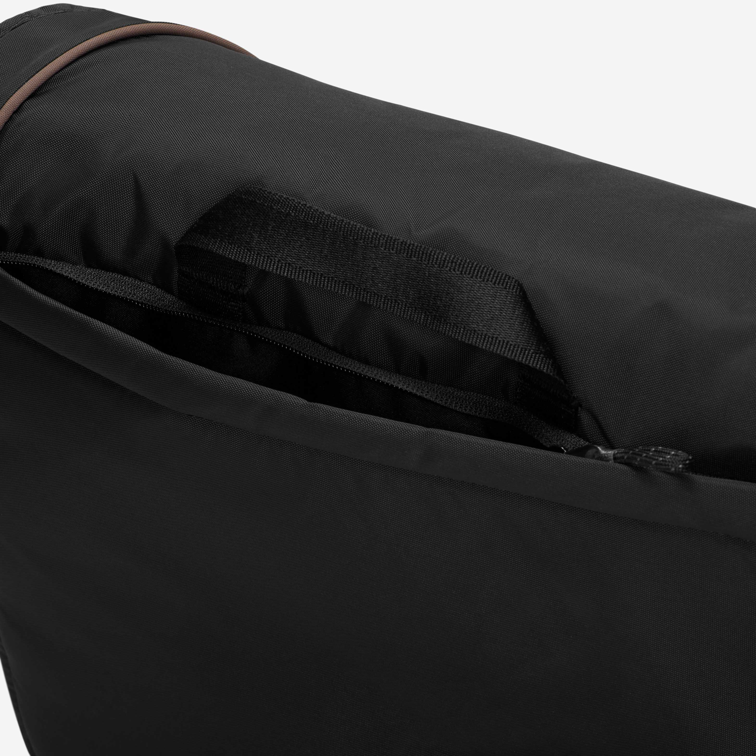 Nike Sportswear Essentials image number 6