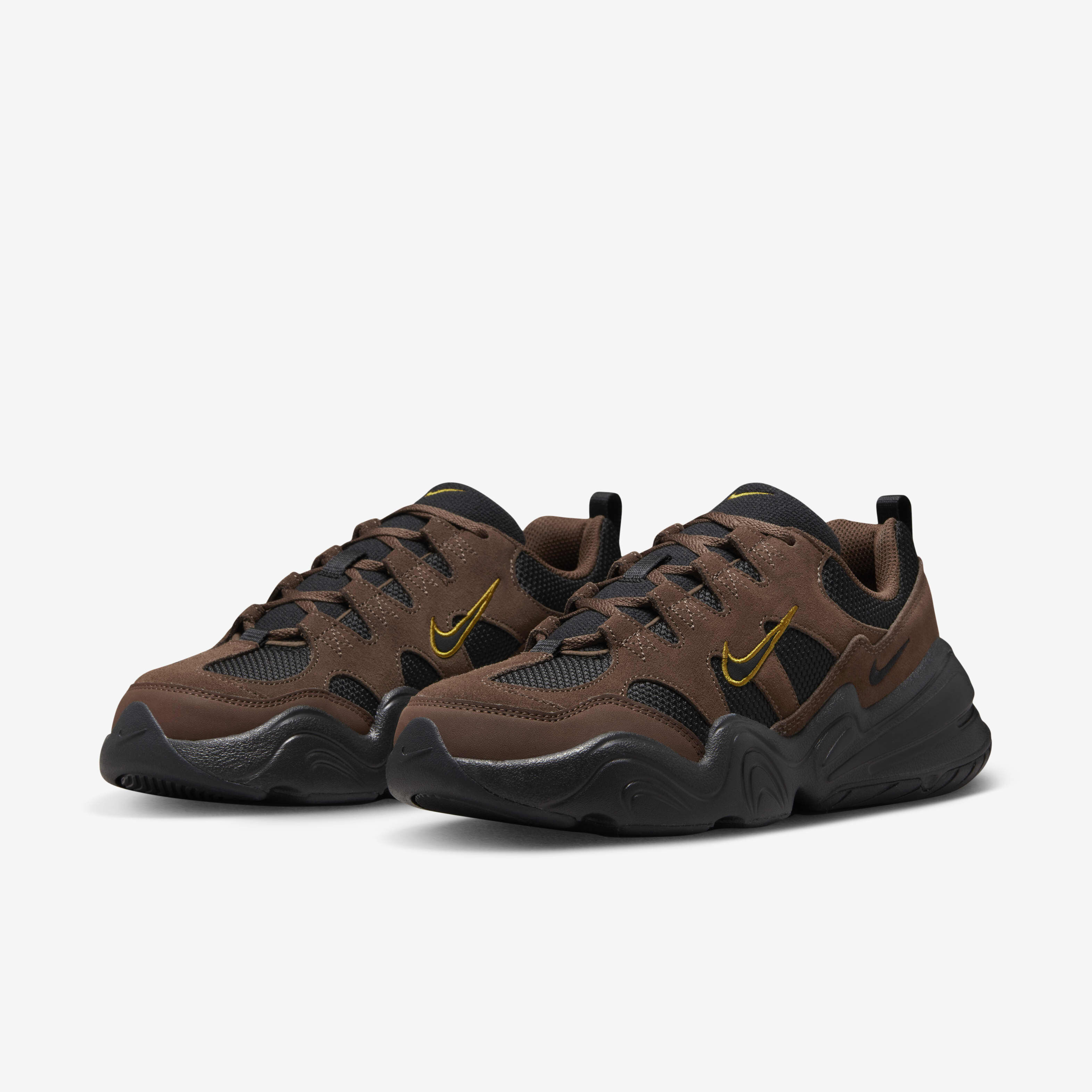 輝く高品質な Shoes Men's Hera Tech Nike Buy - Wow/Bronzine/Black Cacao 靴