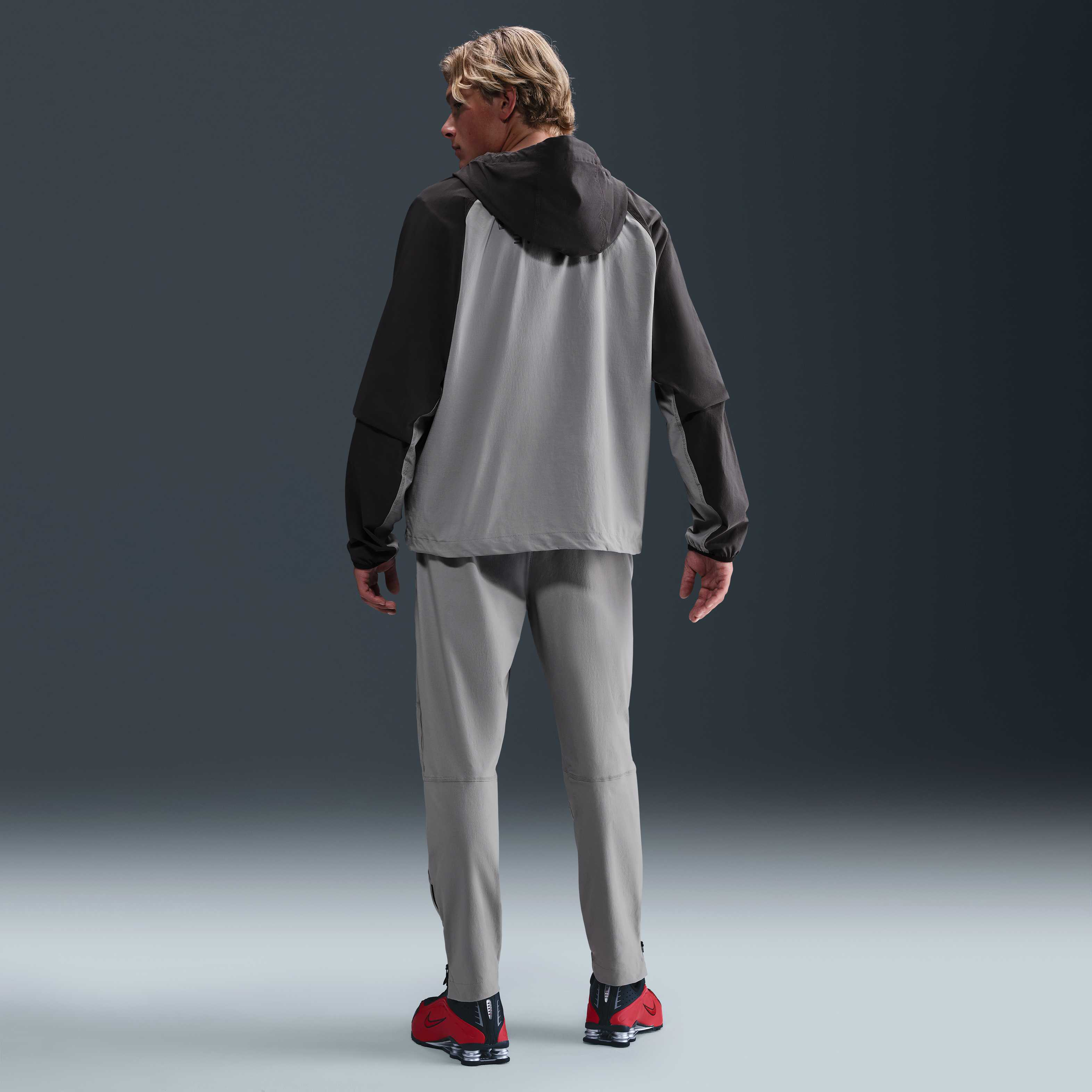 Paris Saint-Germain F.C. Tech image number 3