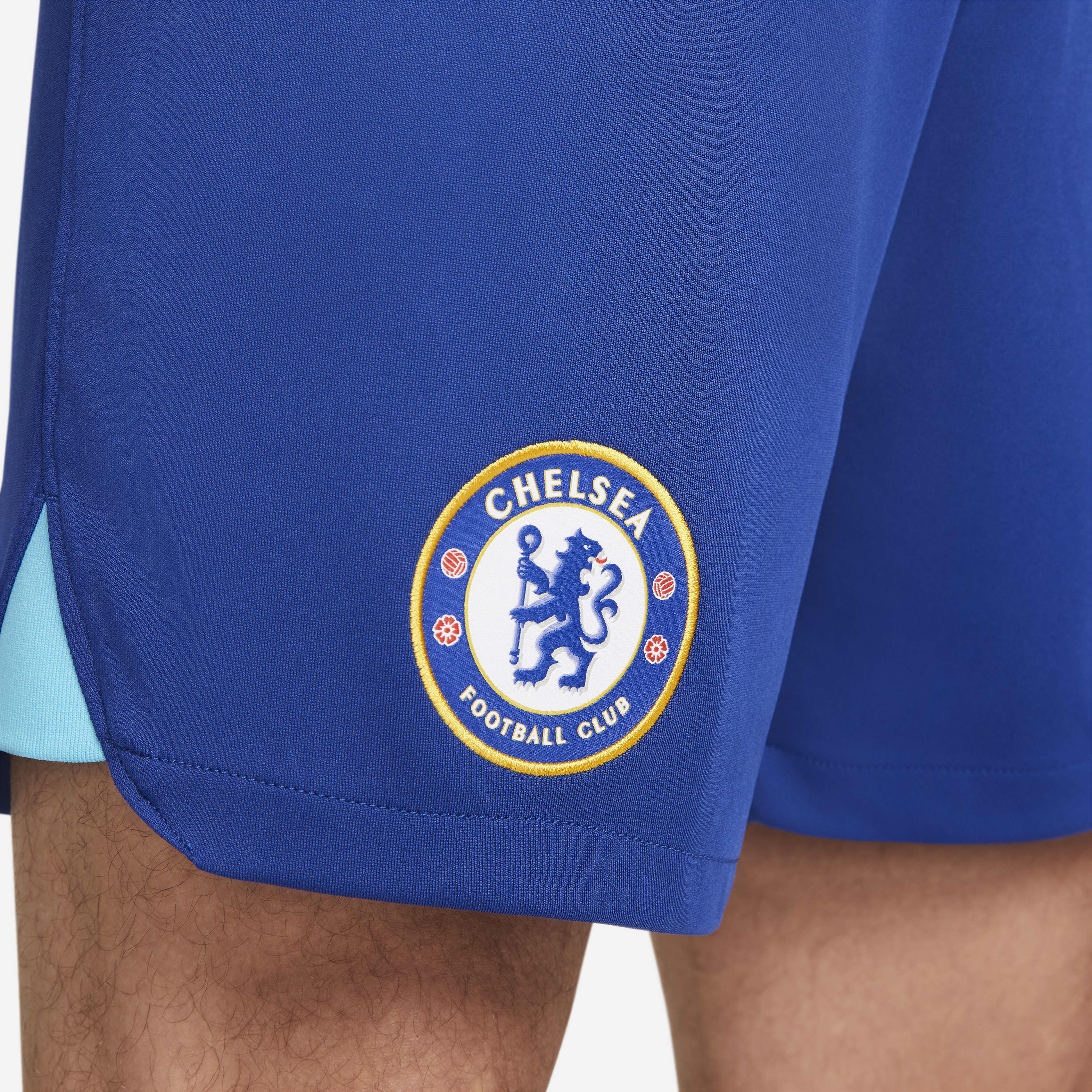 Chelsea F.C. 2022/23 Stadium Home/Away image number 4