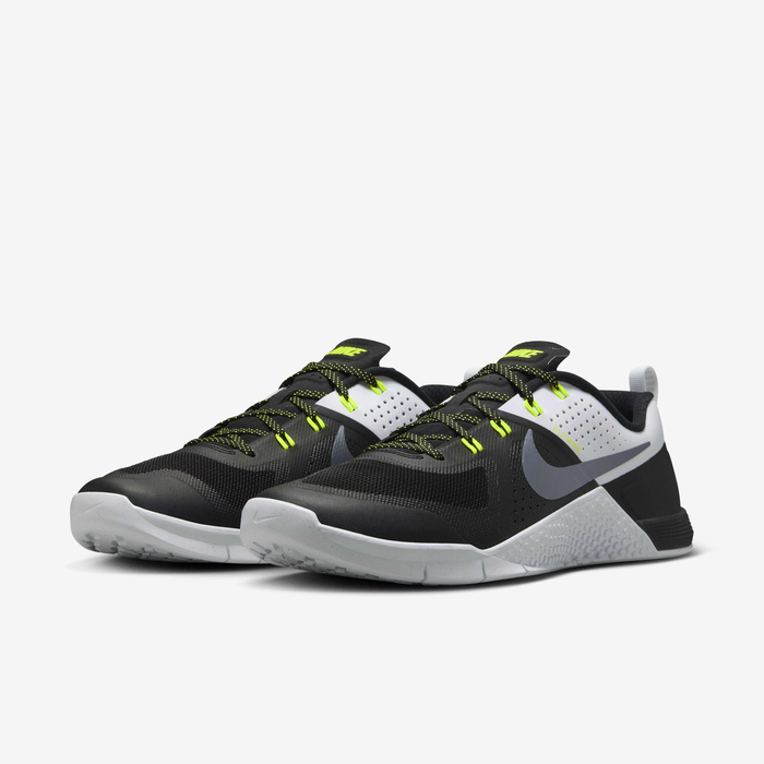 Nike Metcon 1 OG image number 4 Nike Metcon 1 OG image number 4