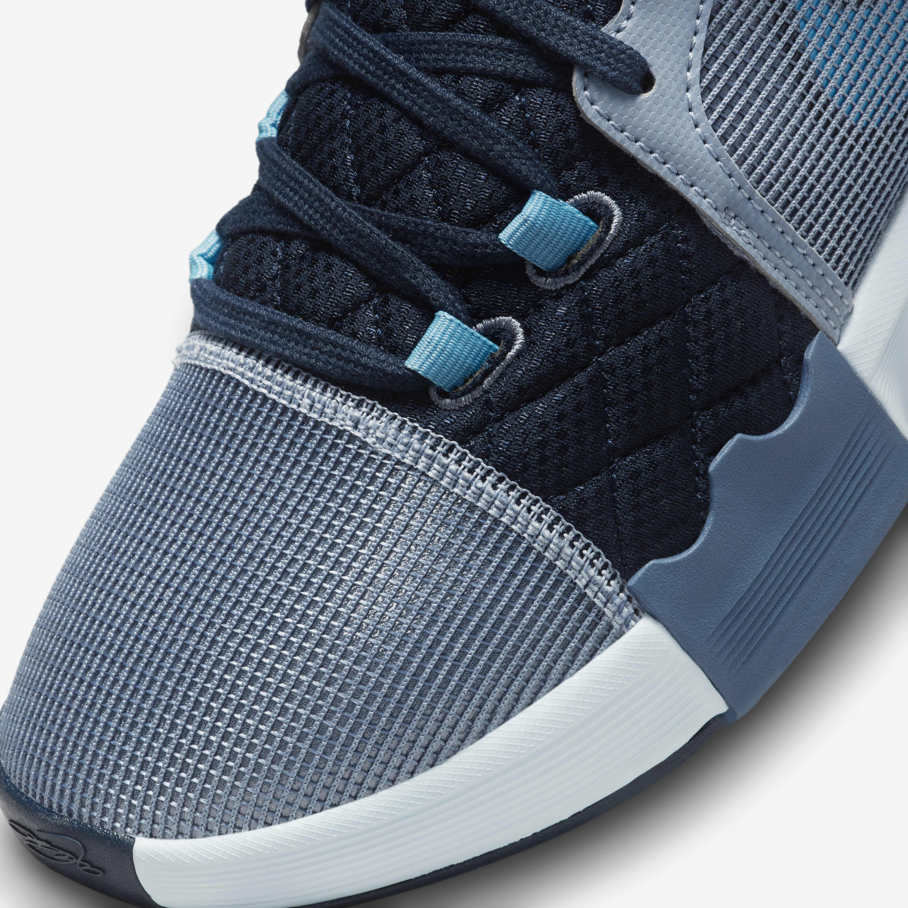 ليبرون ويتنس 8 image number 6