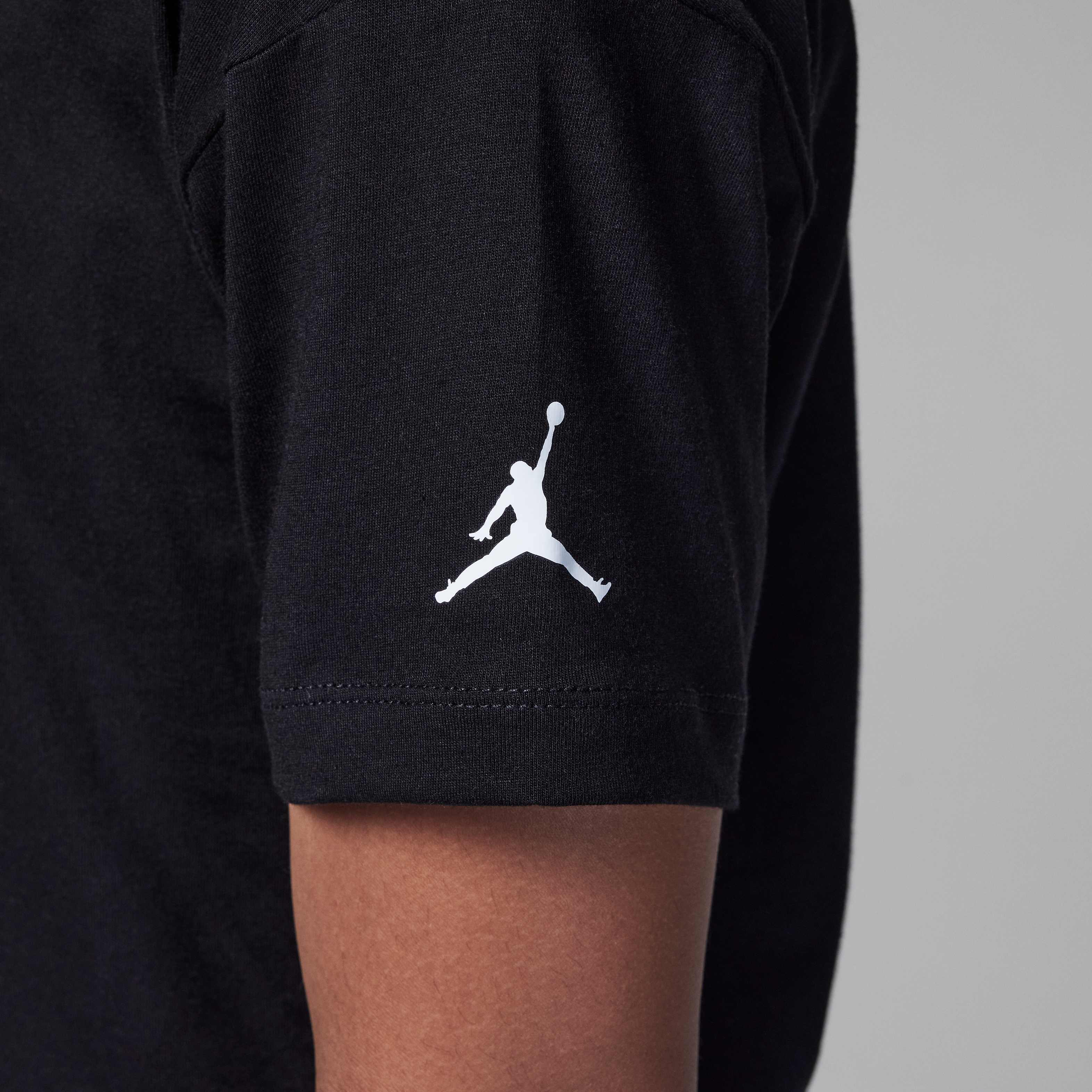 Jordan 23 Flight image number 3