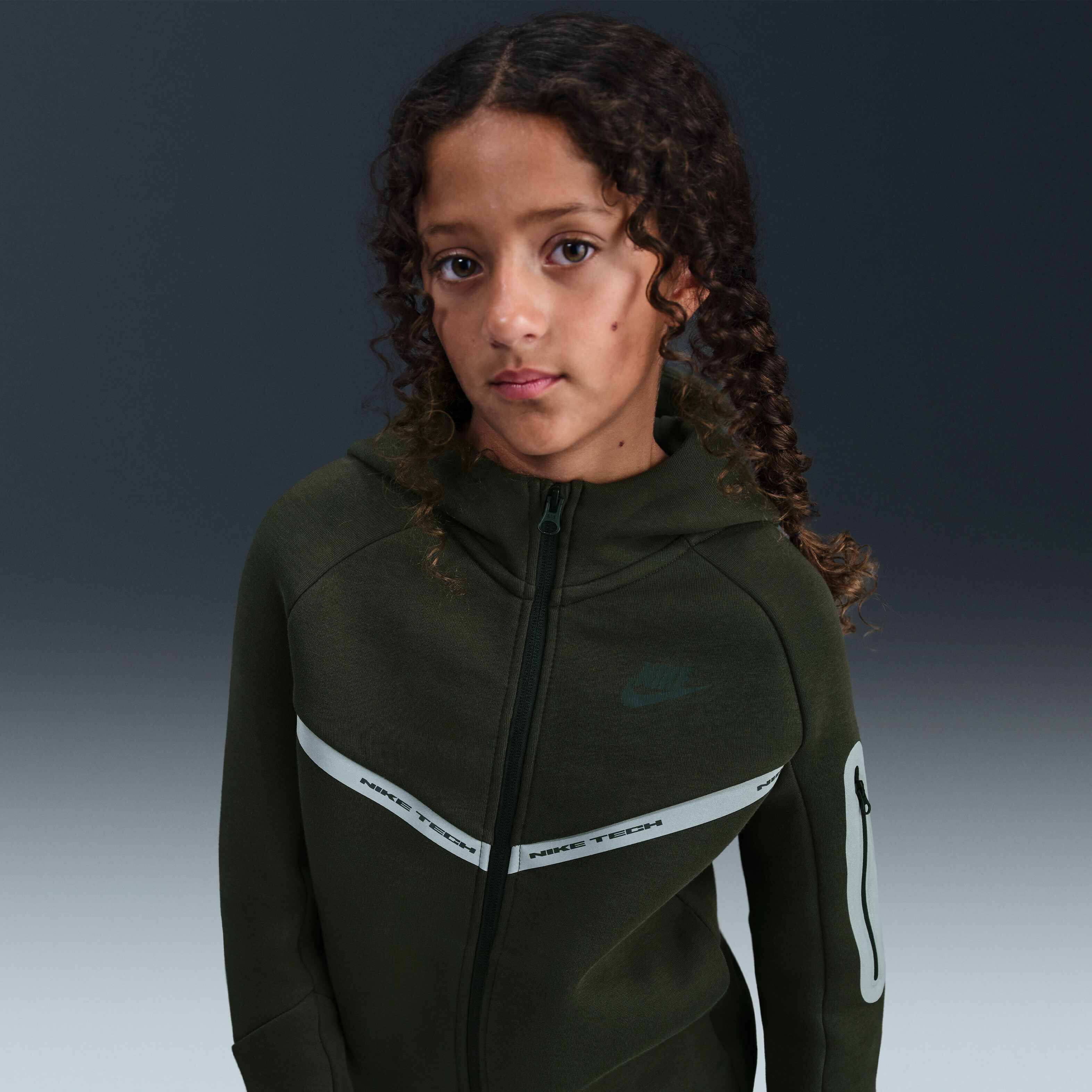 Nike Sportswear Tech Fleece image number 1