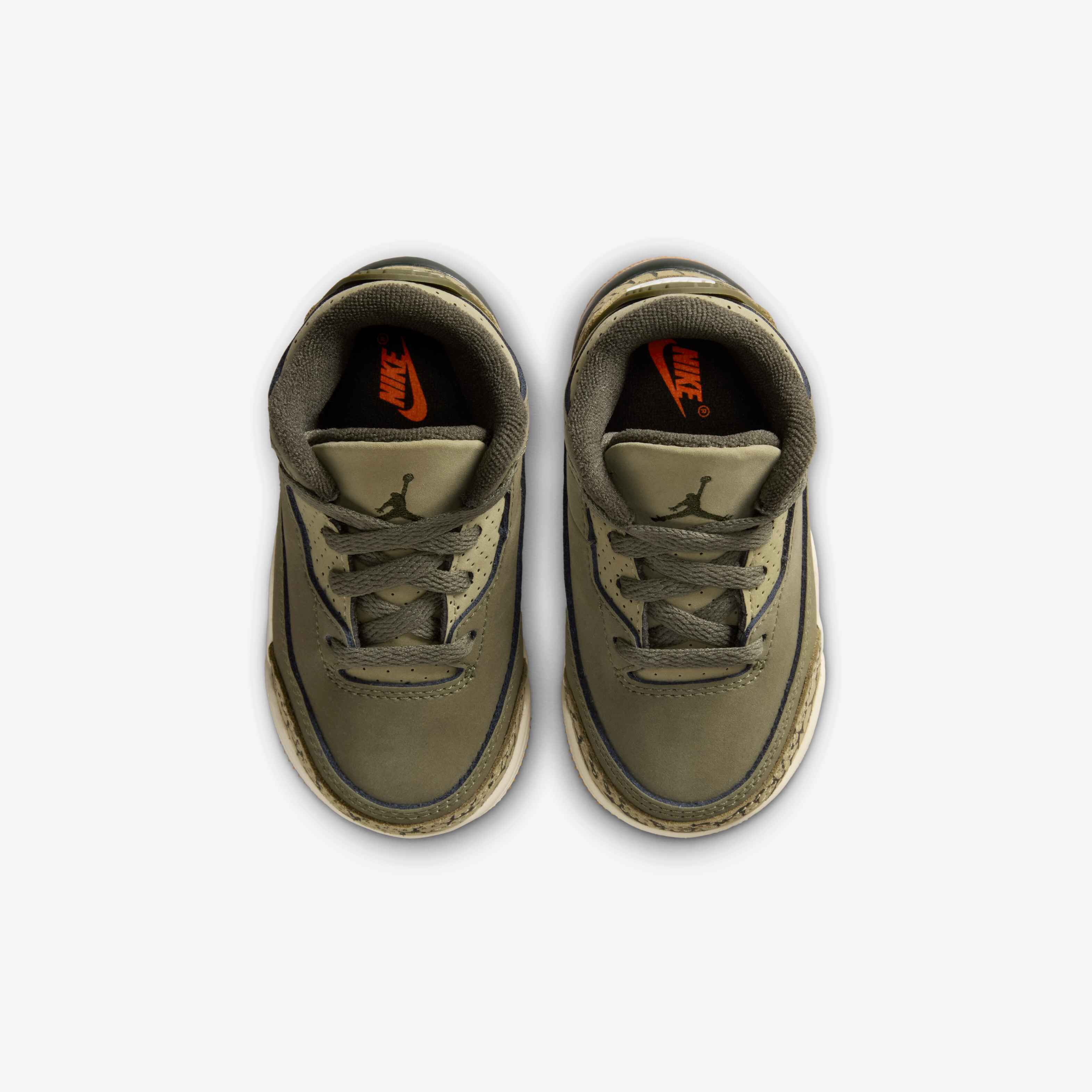 Jordan 3 Retro image number 3