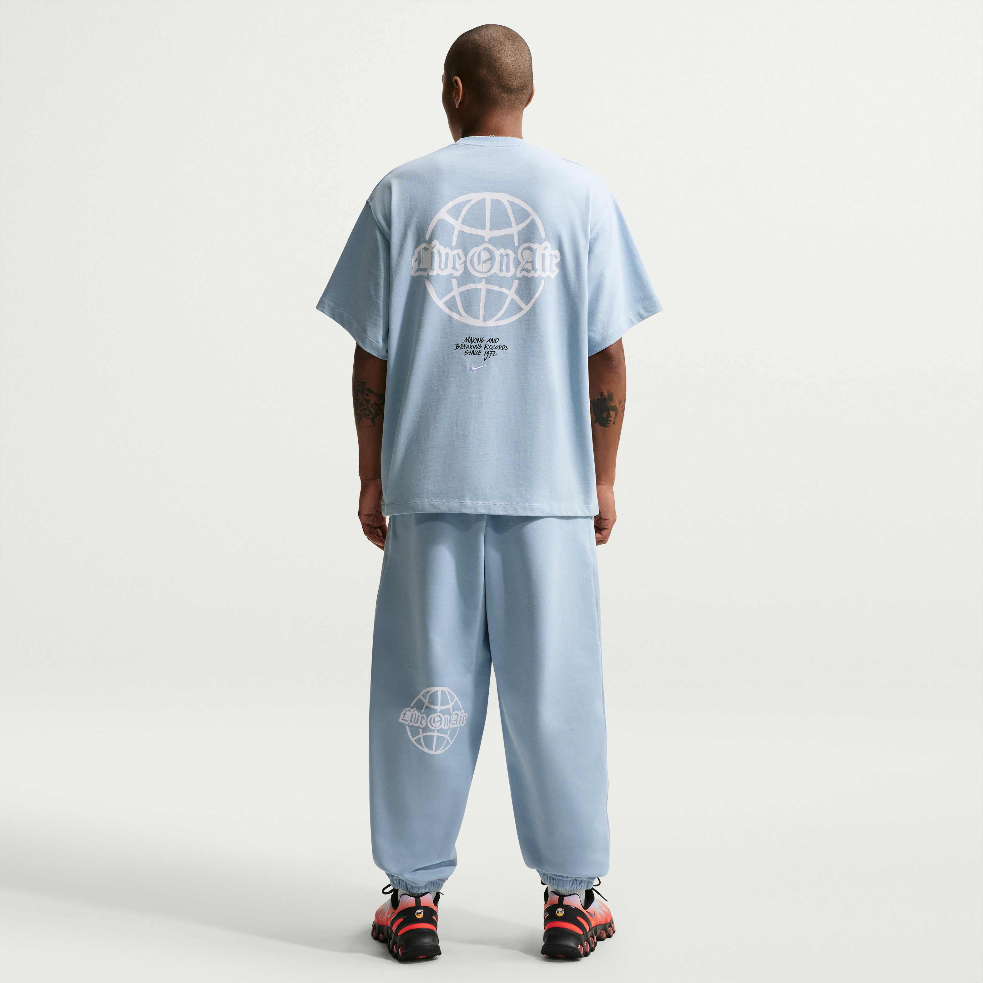 نايكي سولو سووش image number 4