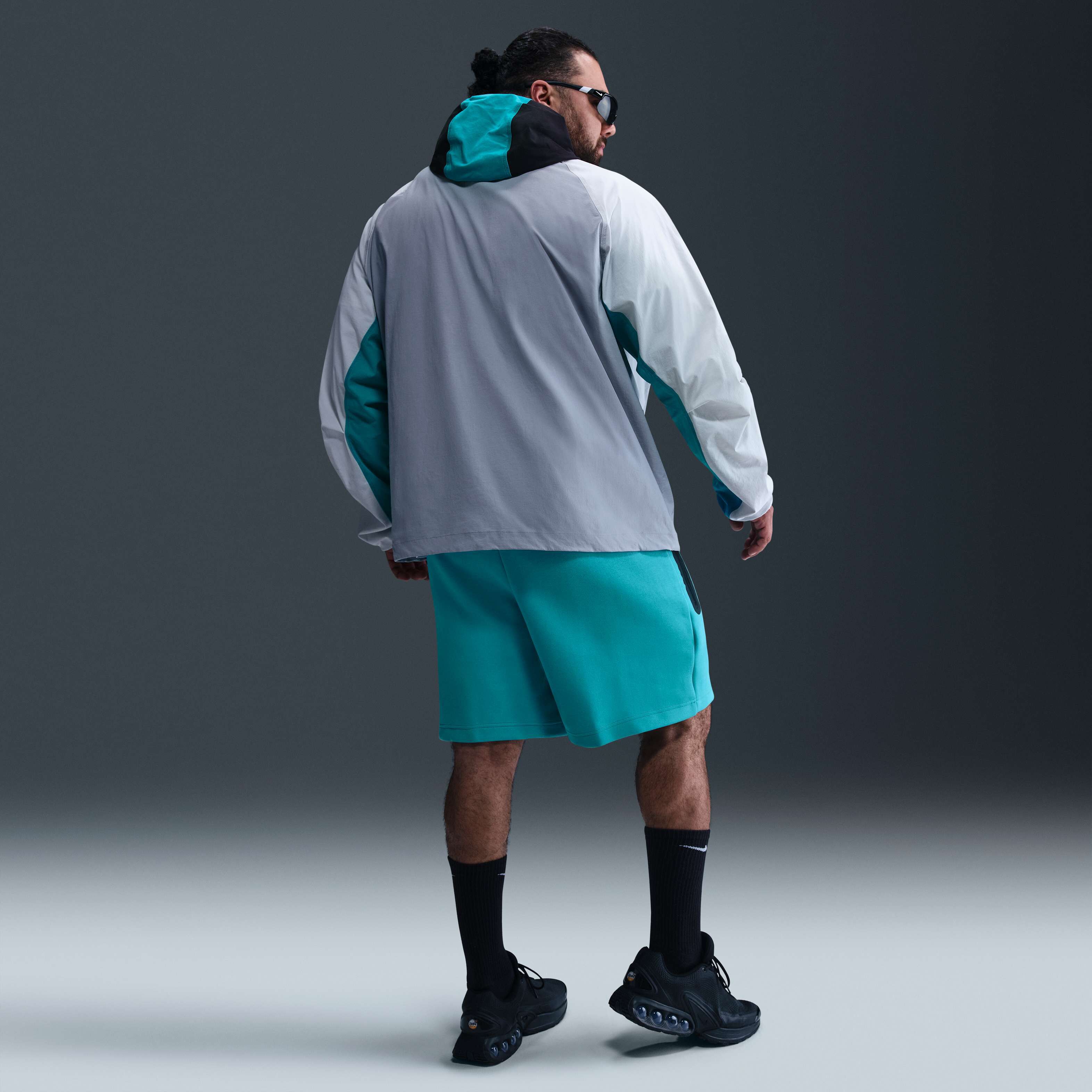 نايكي سبورتسوير تك فليس image number 8