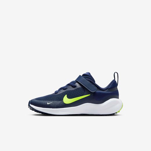 Nike Revolution 7 Nike Revolution 7