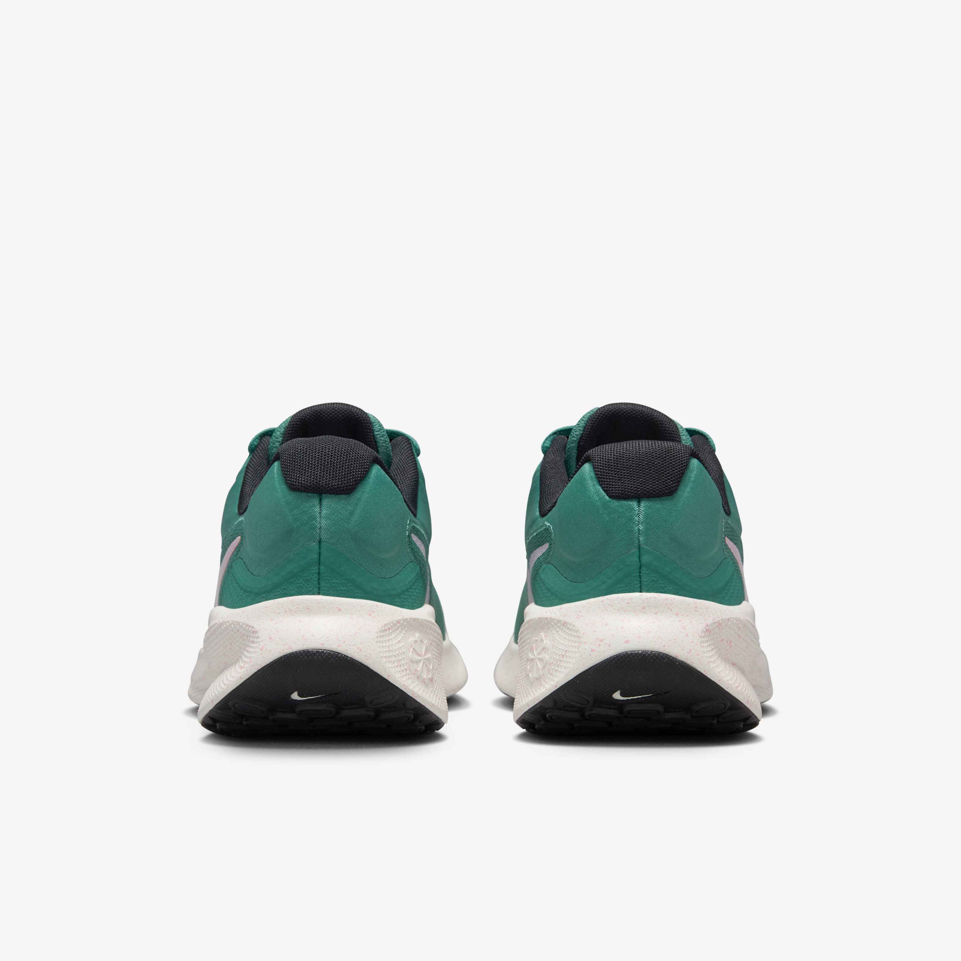 Nike Revolution 7 image number 5