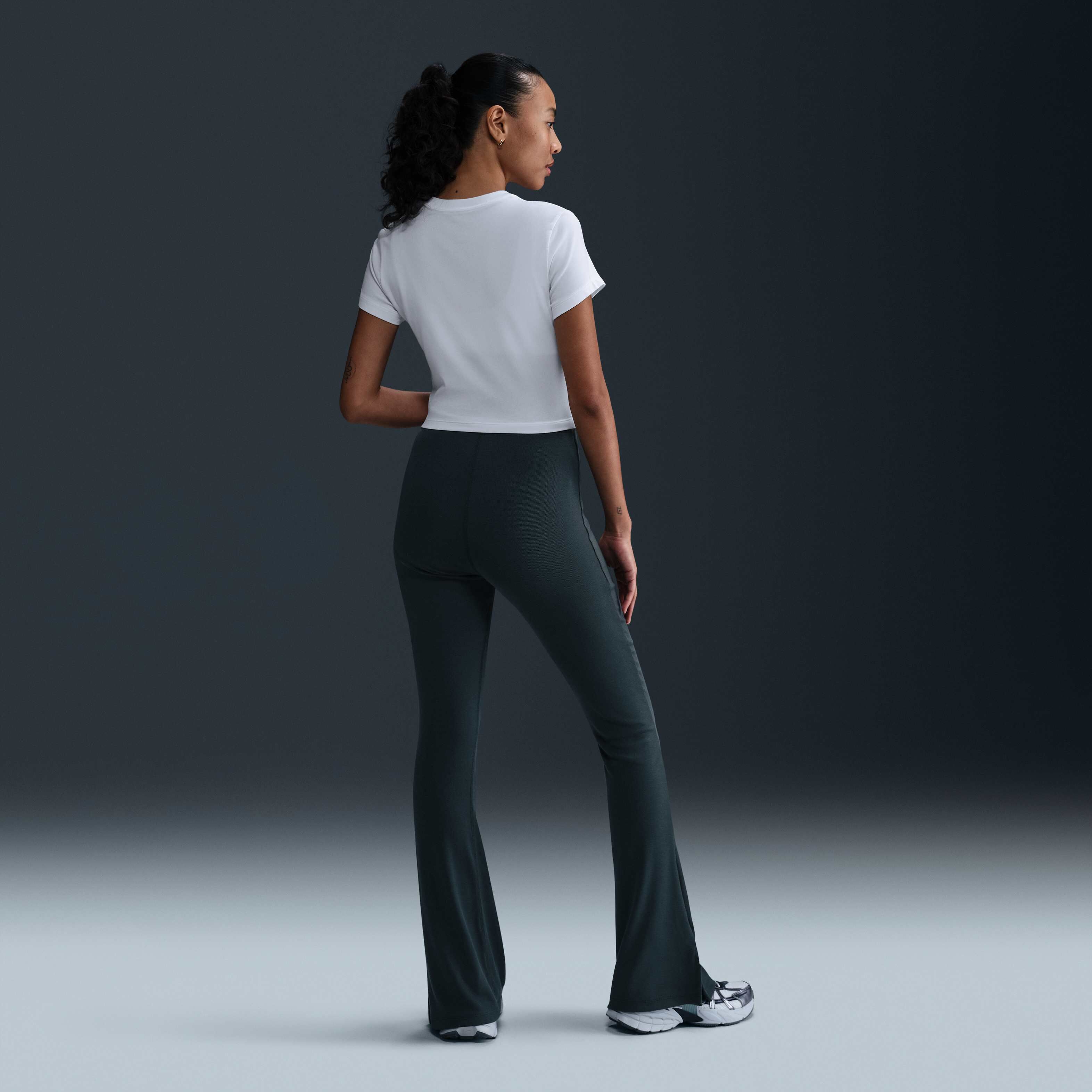 Nike Sportswear Chill Knit image number 4