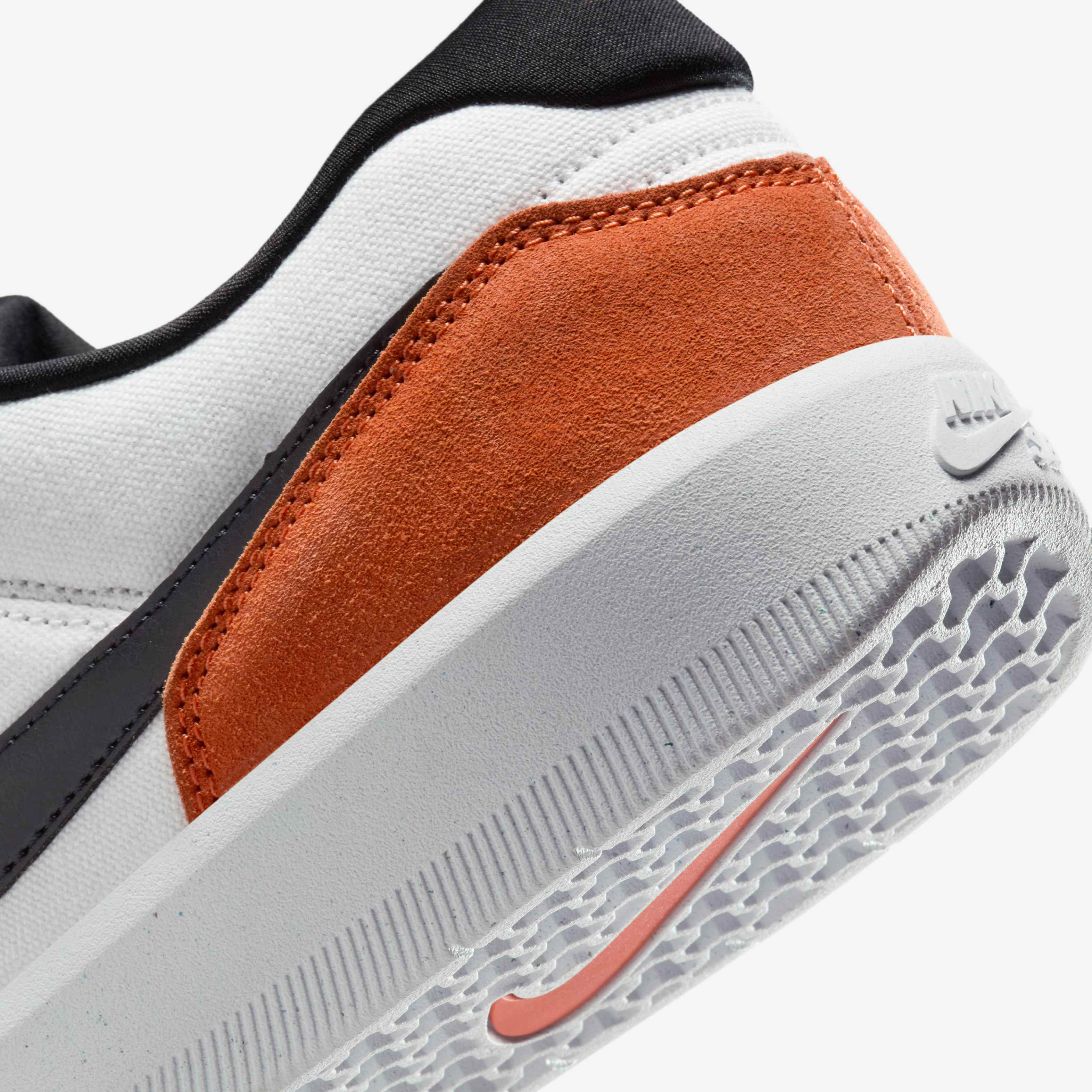 نايكي اس بي فورس 58 image number 7