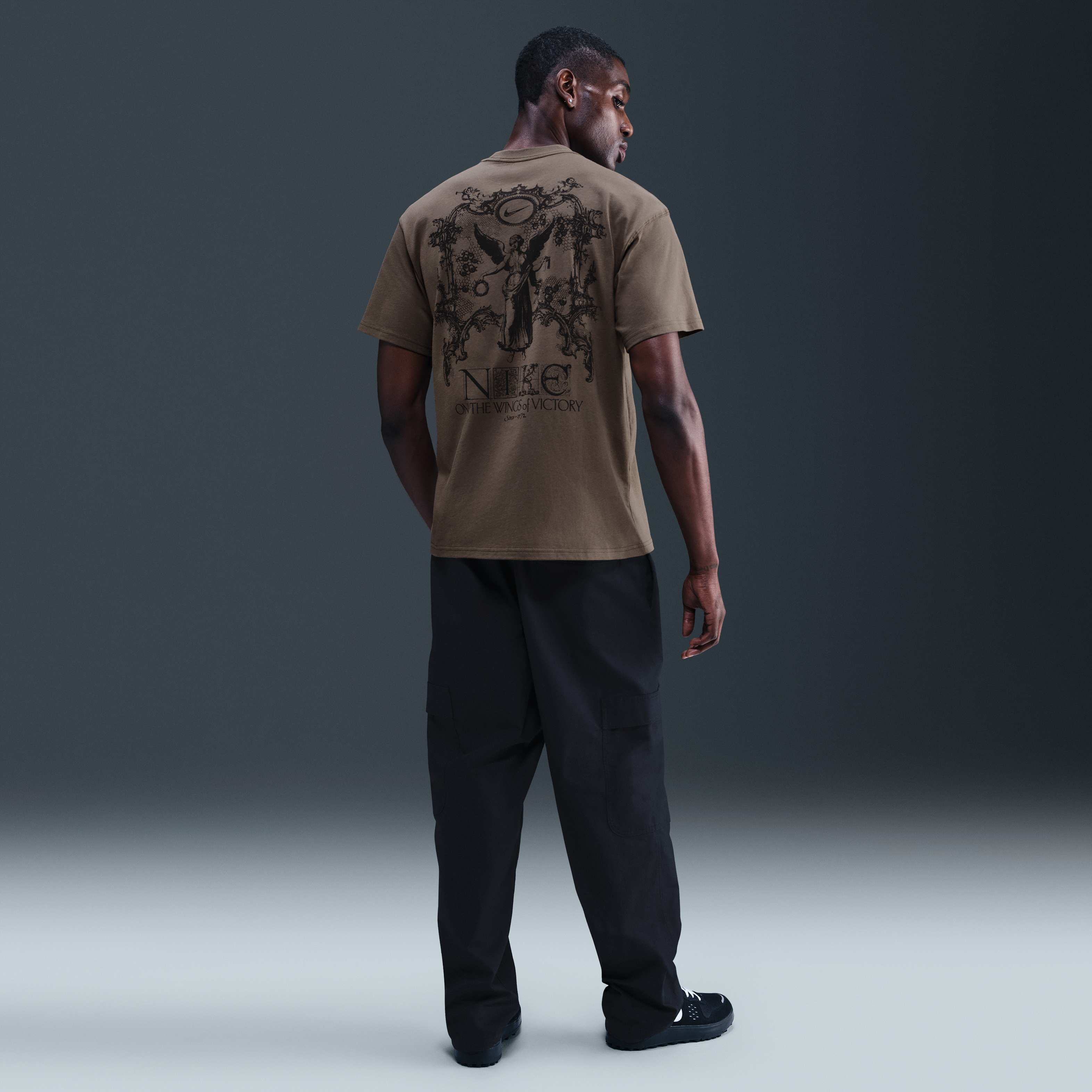 نايكي سبورتسوير image number 4