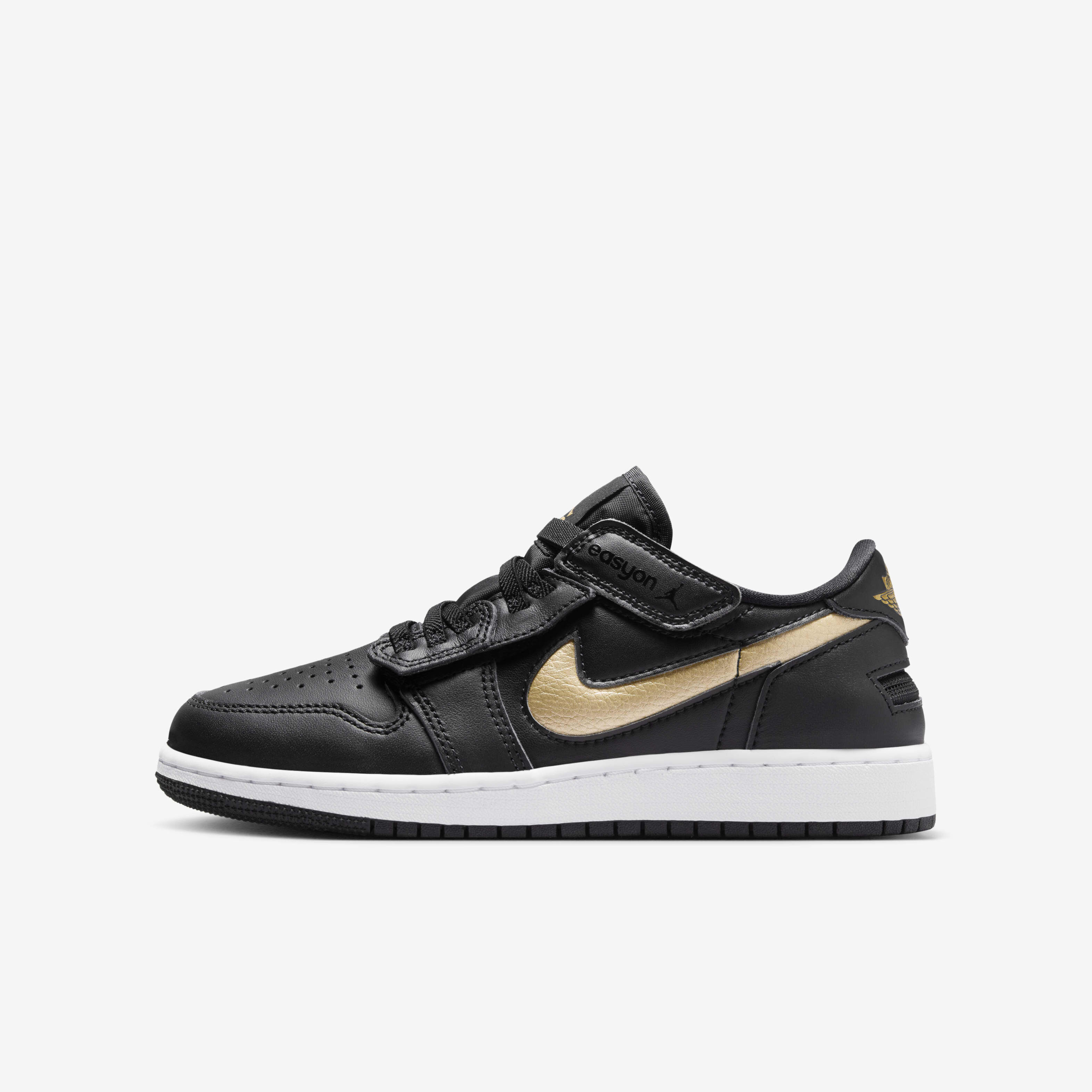 Kids gold nike shoes clearance
