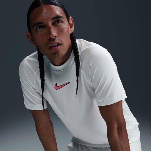 قمصان كم قصير رجالية-نايكي, نايكي أكاديمي, تيشيرت كرة القدم دراي-فت للرجال