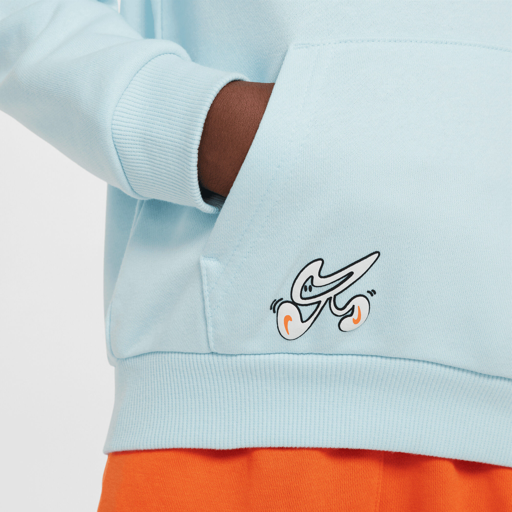 نايكي سبورتسوير كرييت يور اون ادفانتشر image number 3