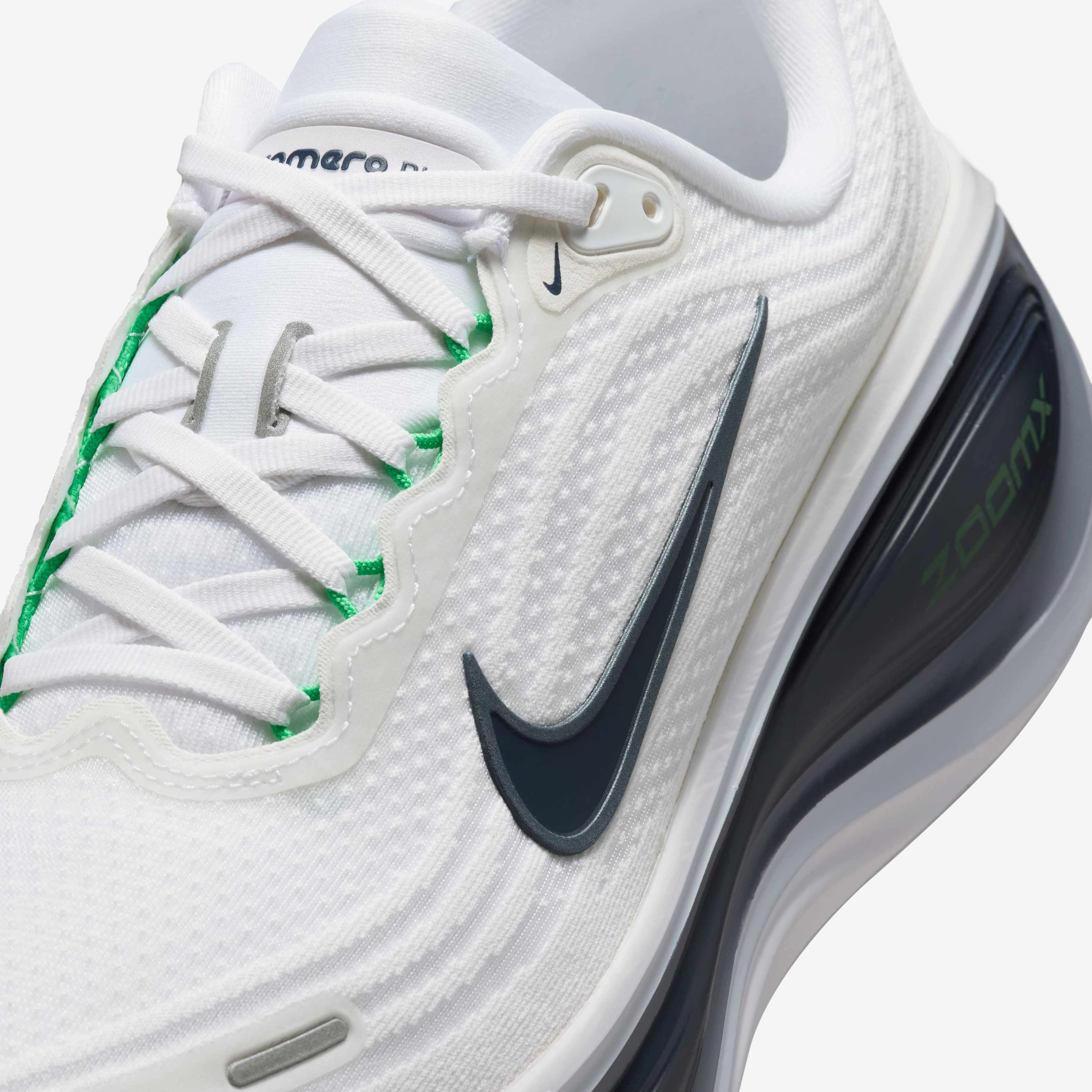 Nike Vomero Plus image number 6