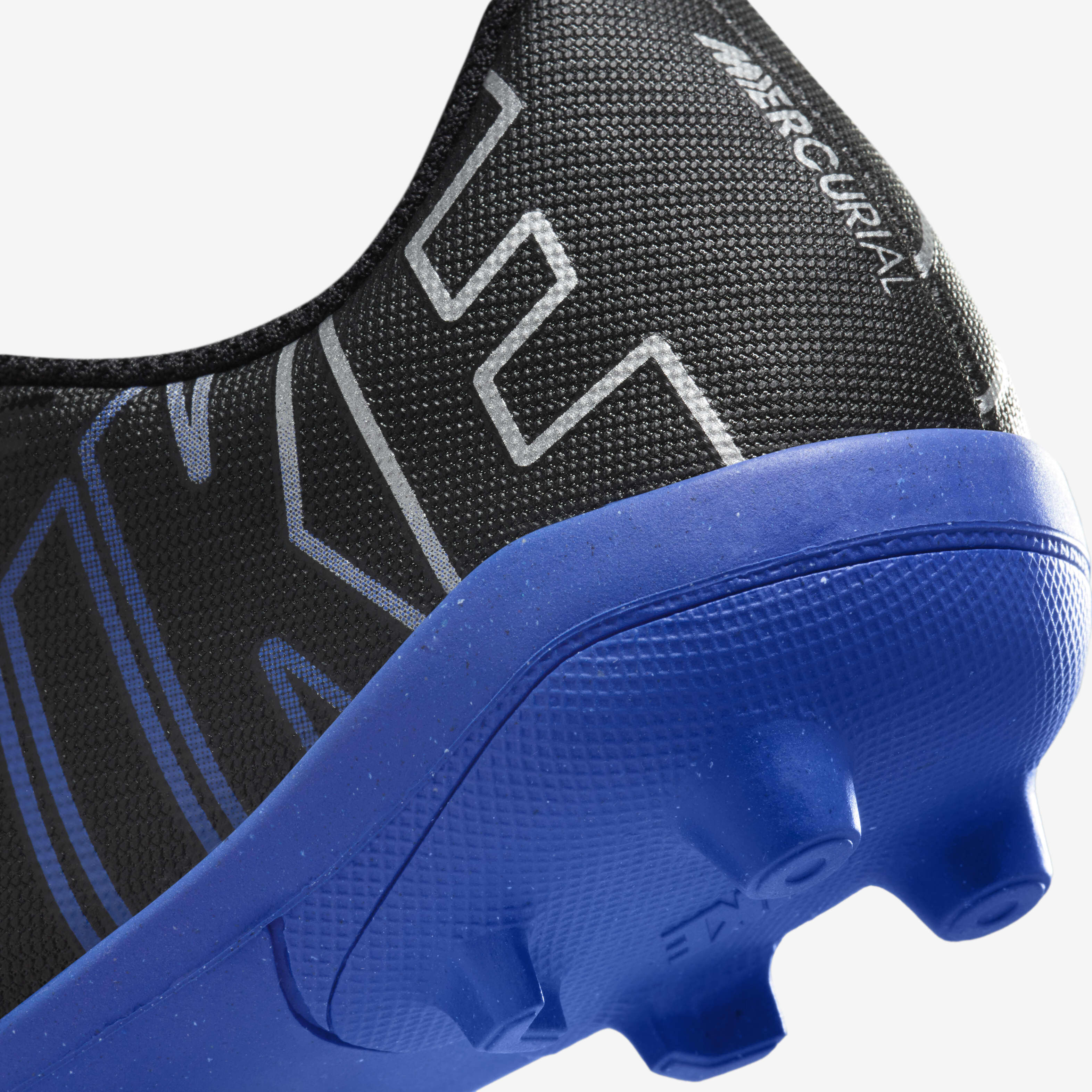 نايكي جونيور ميركيوريال فيبور 15 كلوب image number 8