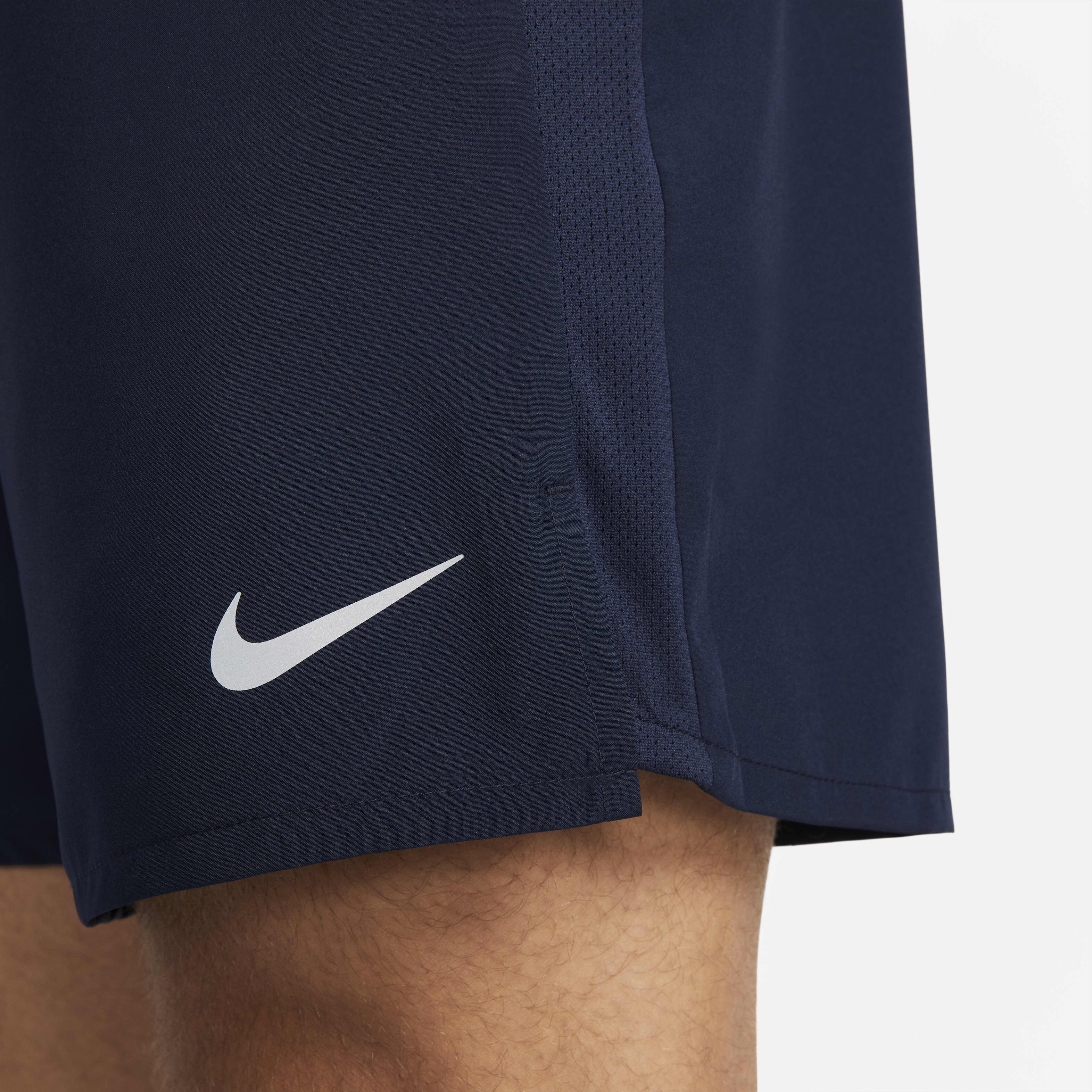 نايكي تشالنجر image number 3